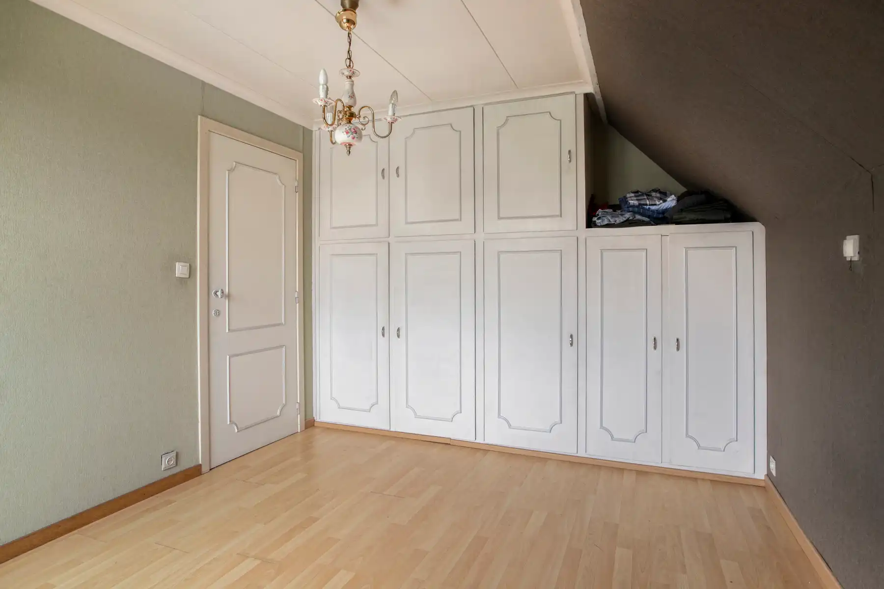 Zeer ruime villa met 4 slaapkamers!! foto 18