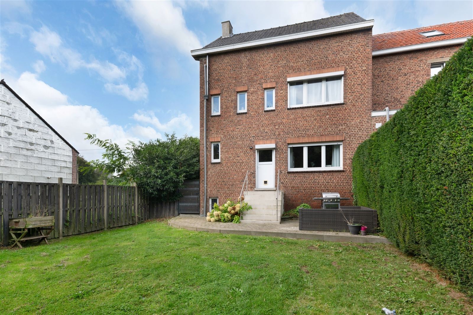 gezinswoning met tuin en garage op 2are74 foto 18