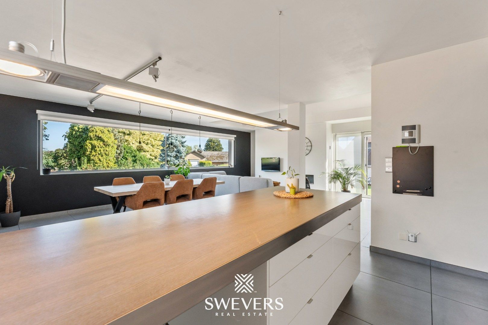 Ruim instapklaar triplex appartement in het rustige Boorsem  foto 14