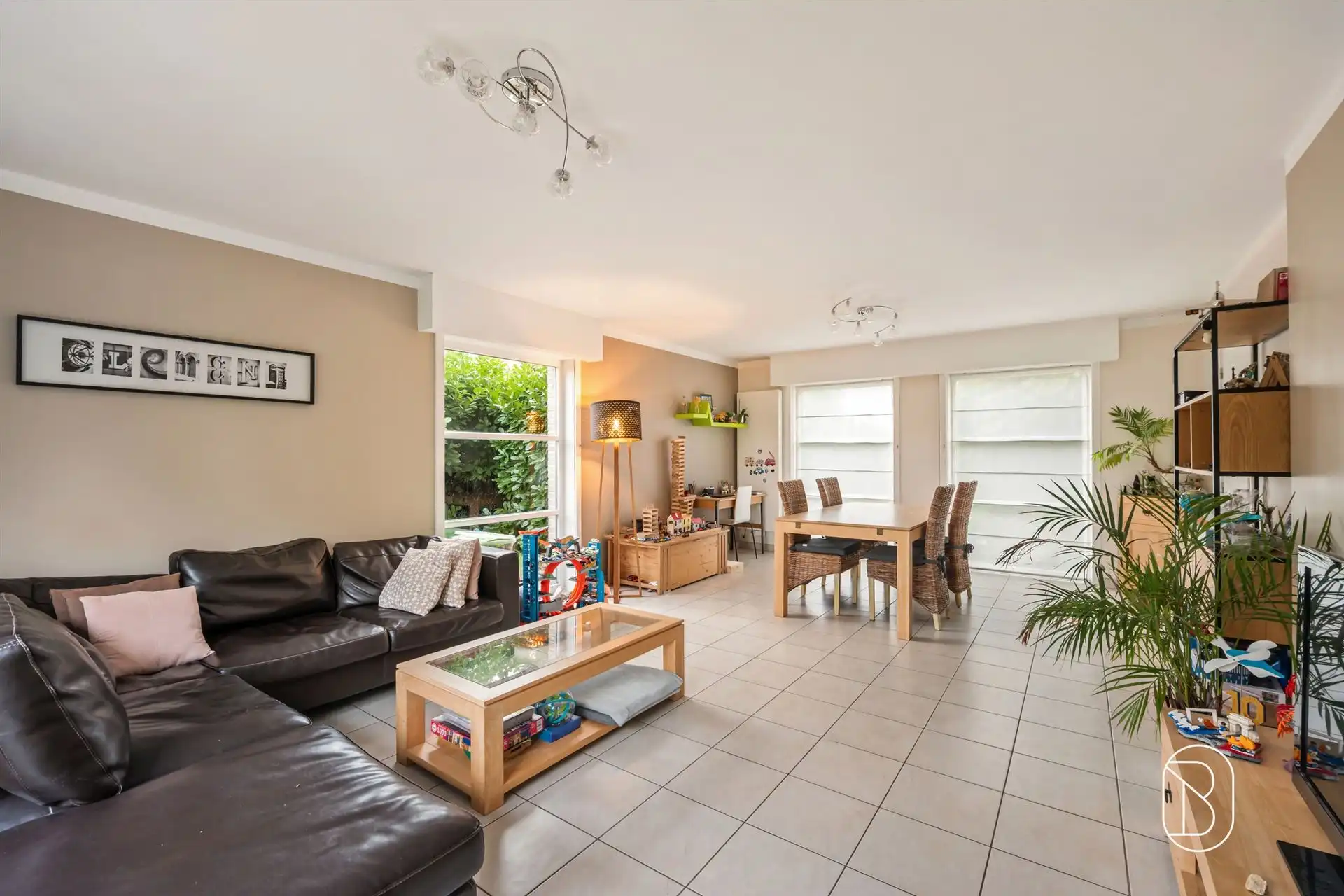  Prachtige villa met 3 slaapkamers en tuin in Estaimpuis foto 5