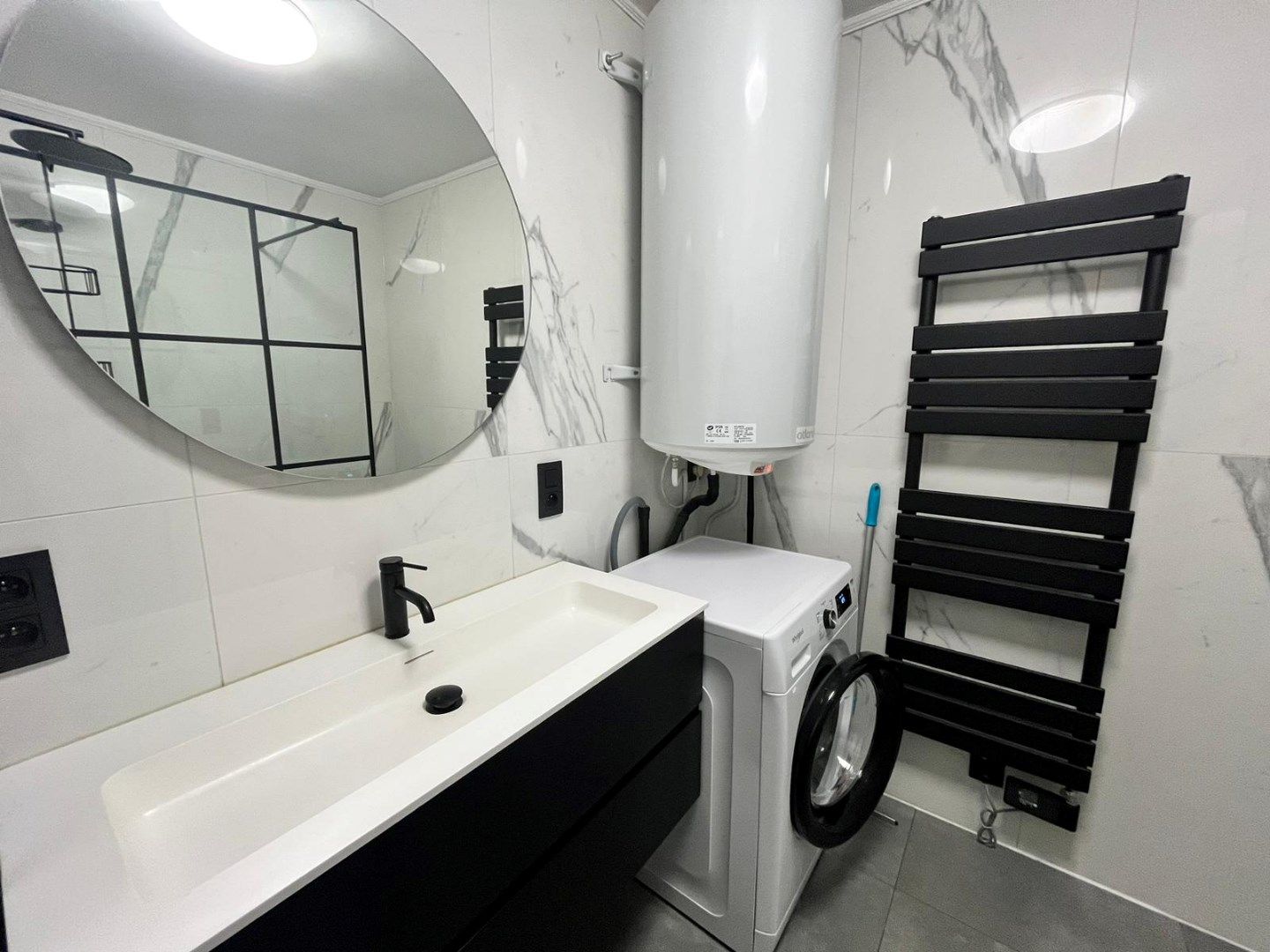 Modern gemeubeld appartement met lateraal zeezicht - 2 slaapkamers foto 2