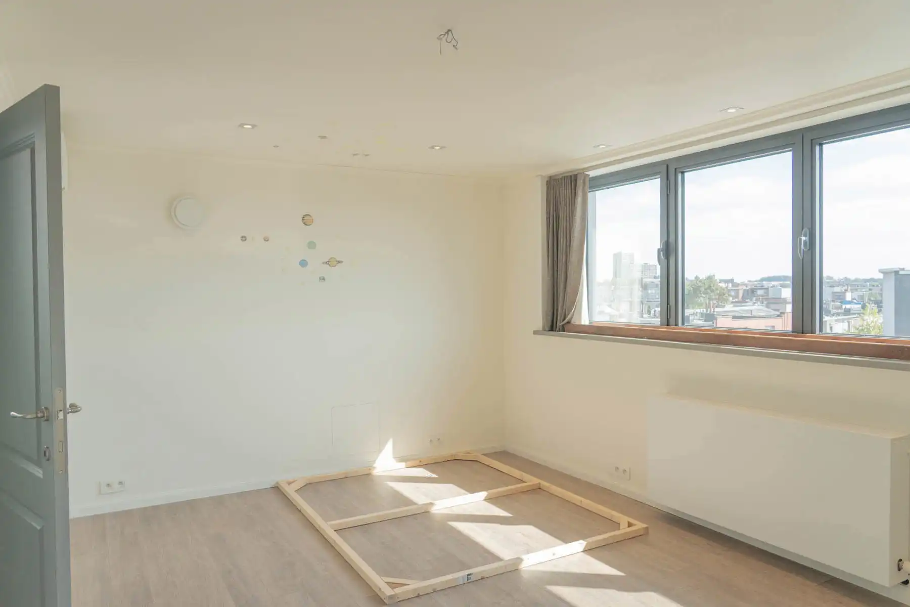 Karaktervolle herenwoning met tuin, koetshuis en veel ruimte foto 19