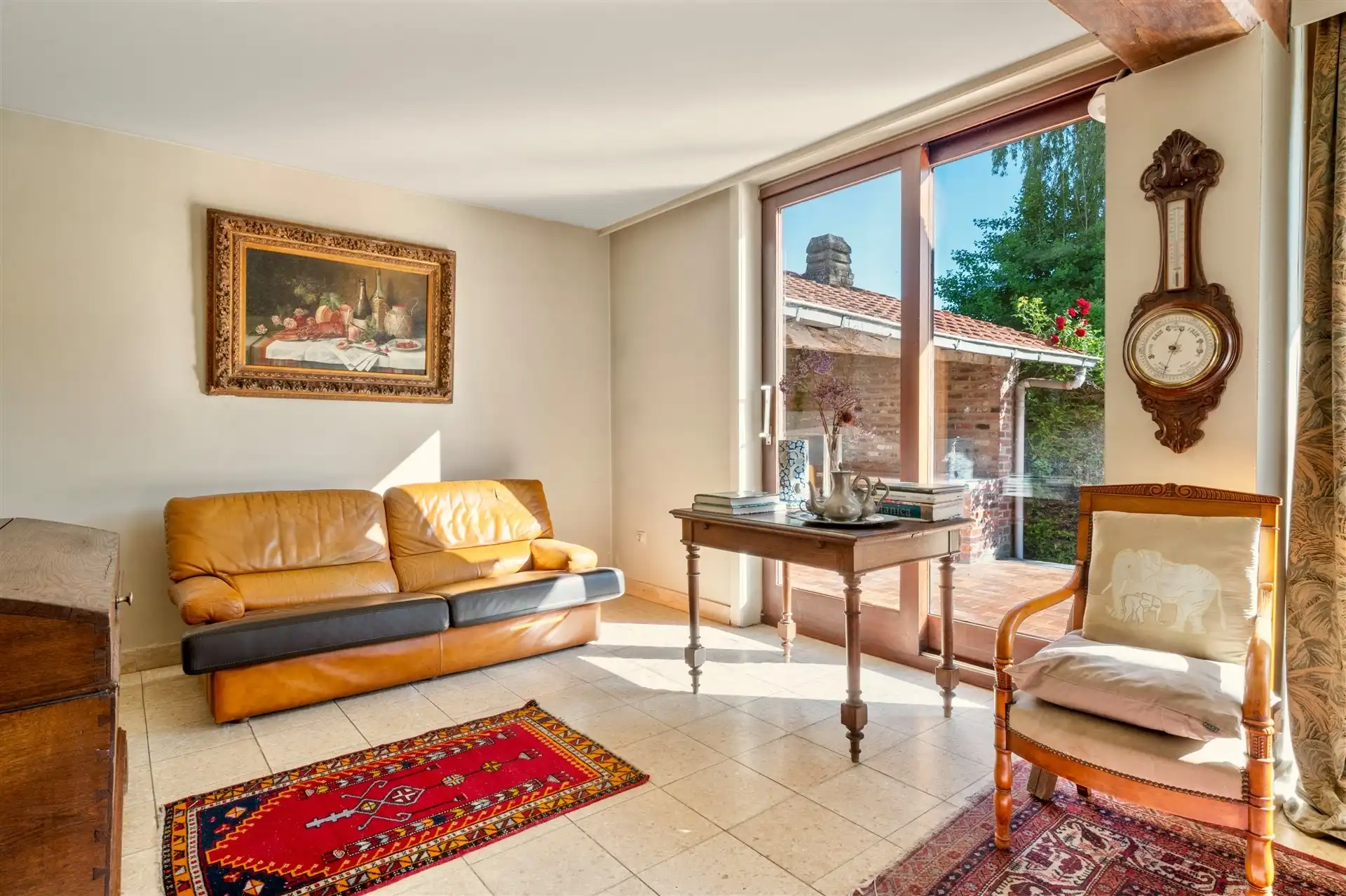 Bijzonder unieke villa op zeer ruim perceel foto 8