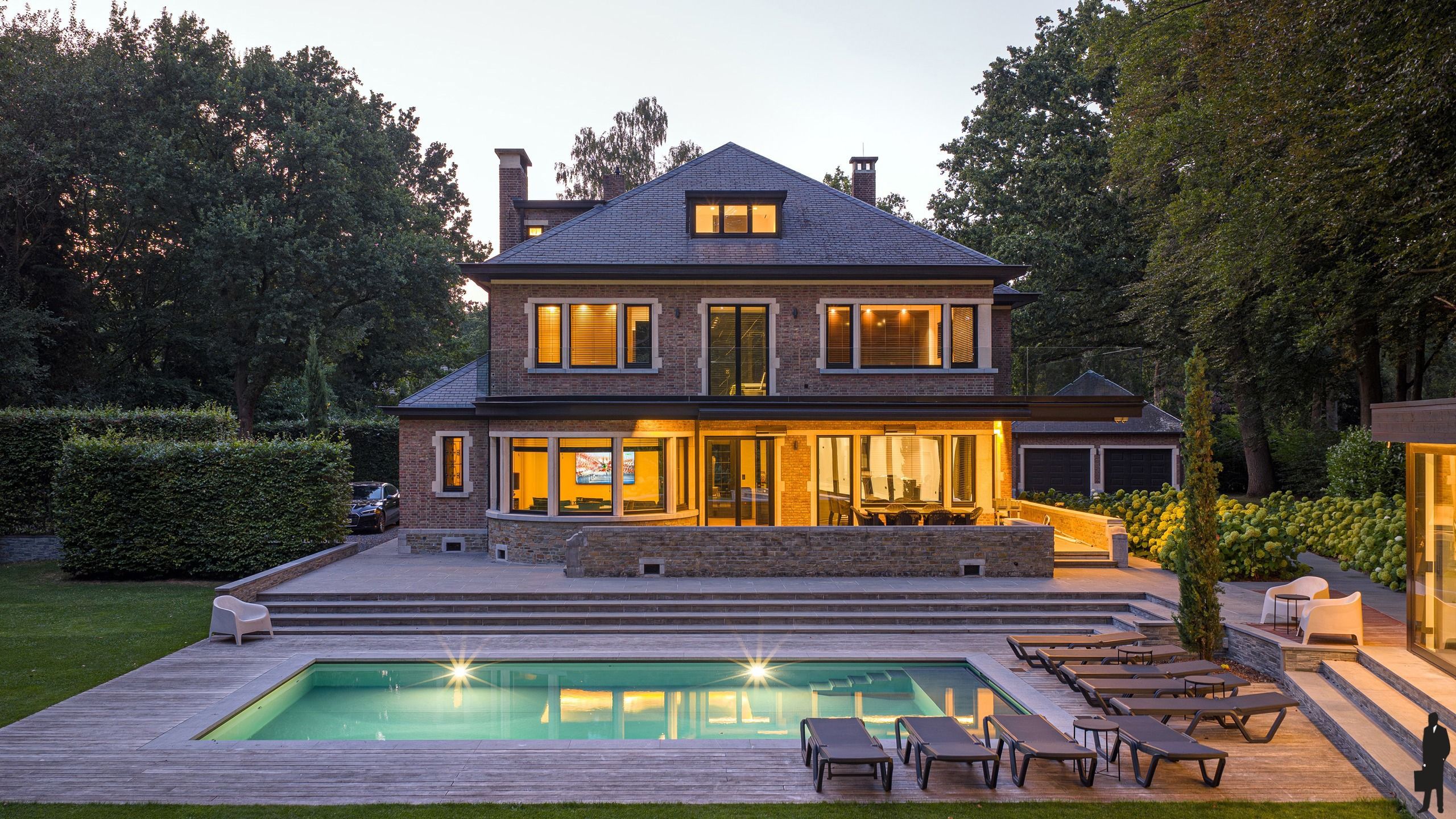 Luxe villa in Schotenhof op uniek perceel van ca. 4.162 m² foto {{pictureIndex}}
