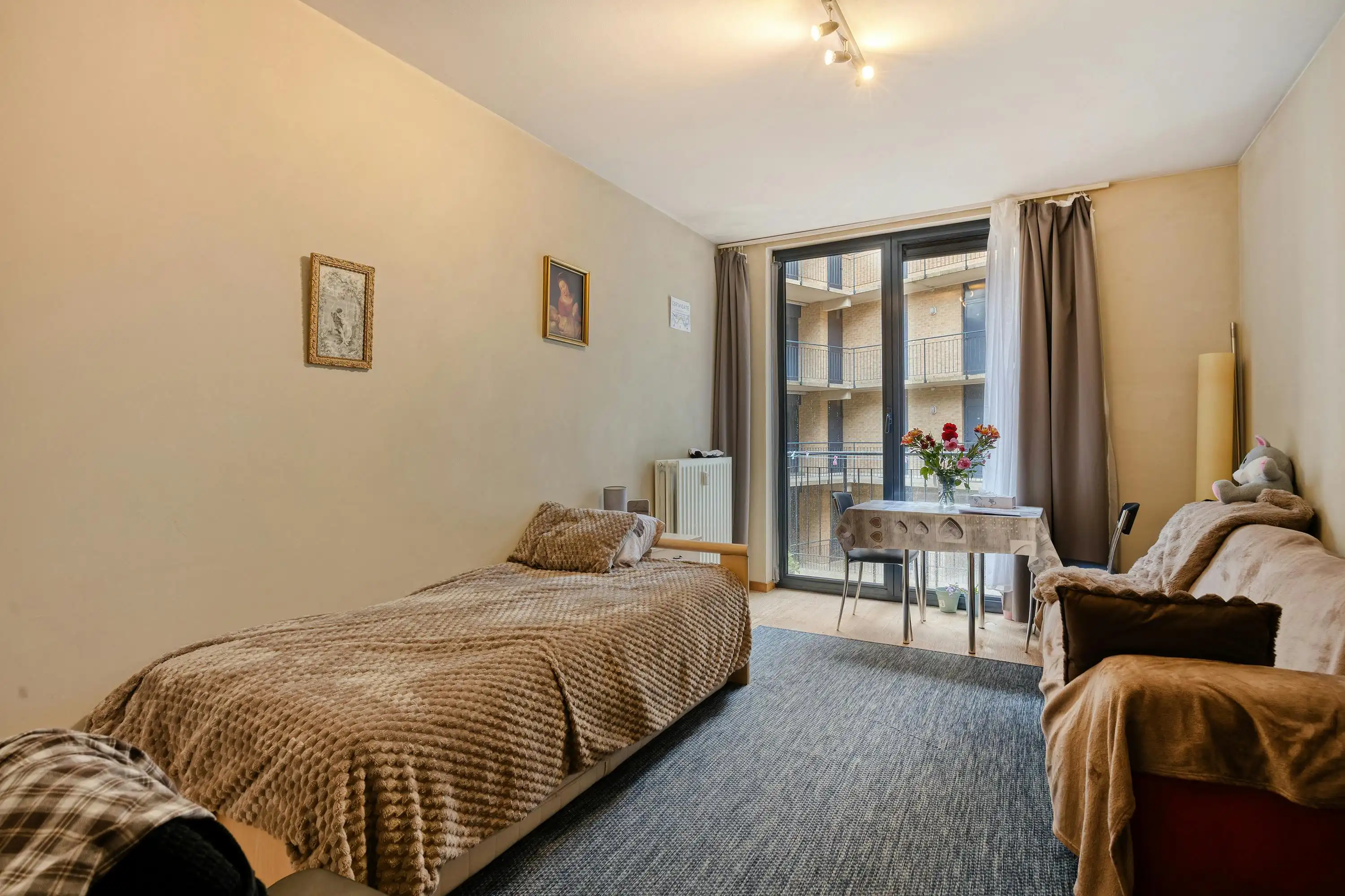 Topinvestering: Studio te koop in Brussel centrum met terras! foto 2