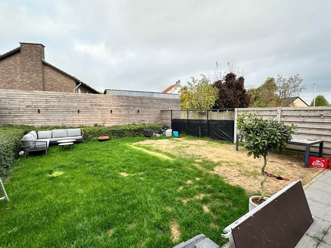 Recente woning in pastorijstijl op een rustige, groene locatie foto 24
