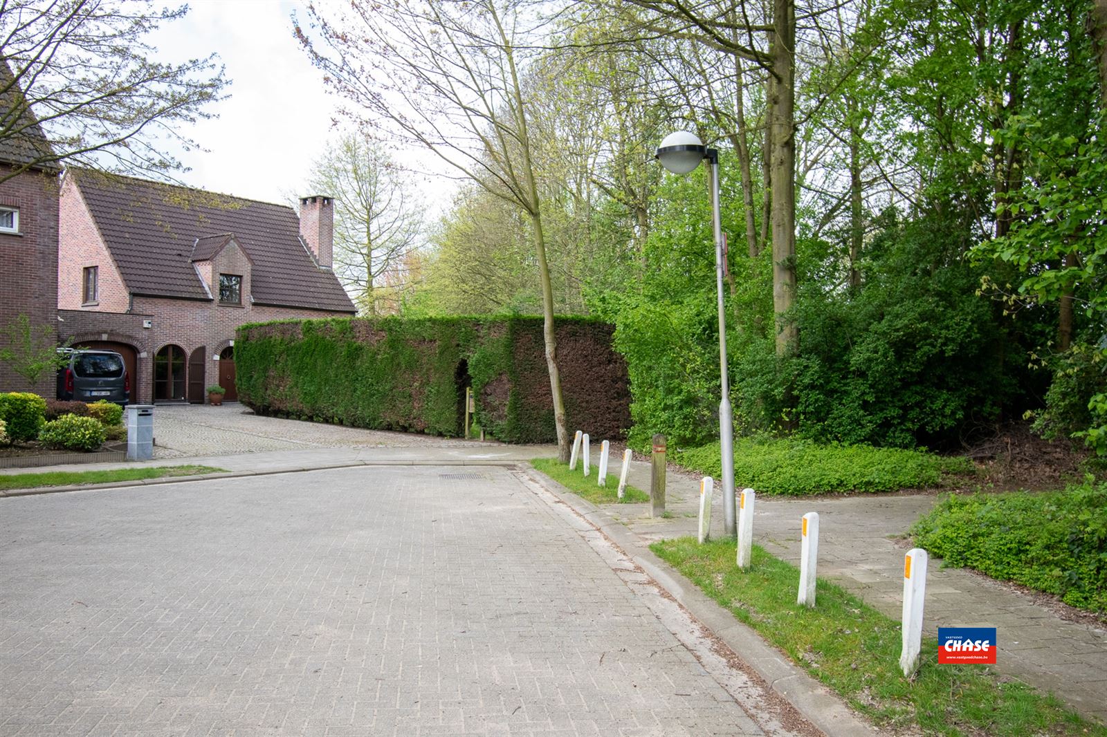 Landhuis met 2 à 3 slaapkamers, garage en grote tuin foto 8