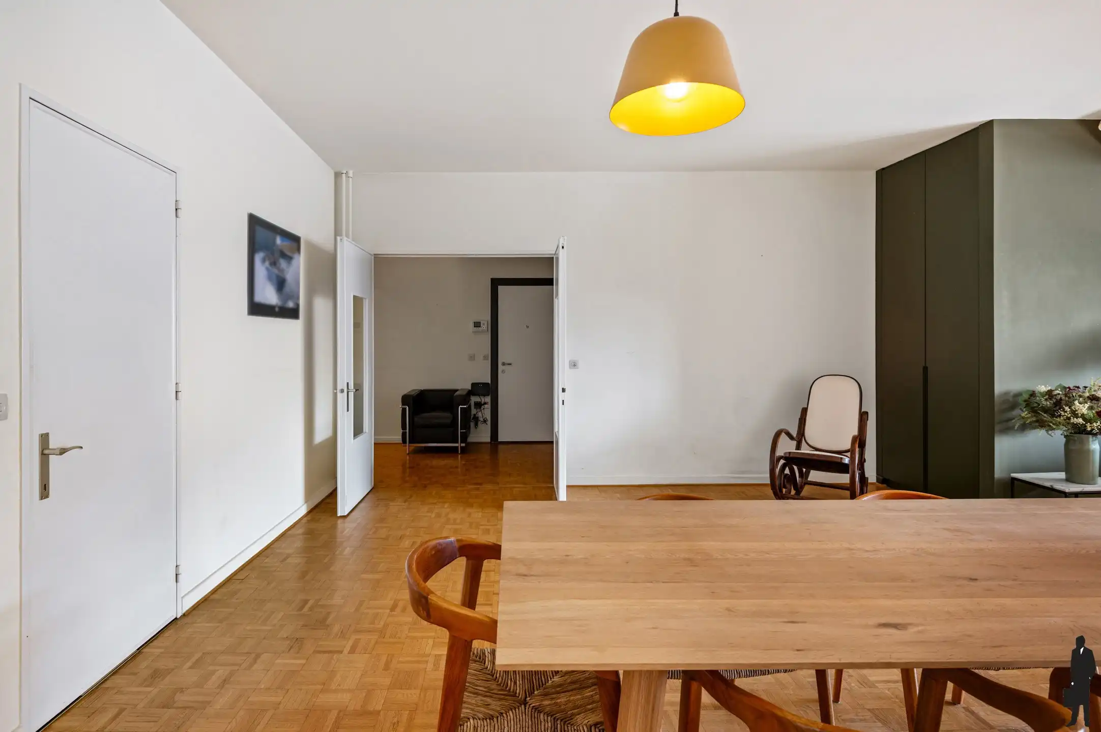 Lichtrijk 3-slaapkamer appartement met Zuidwest terras foto 3