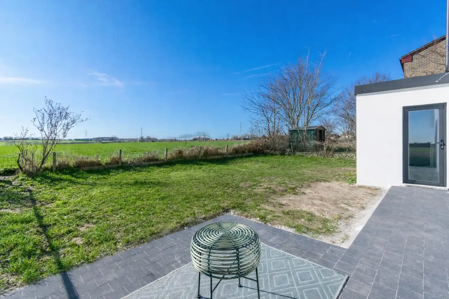 VOLLEDIG VERNIEUWDBOUWDE WONING 3 SLP+BUREAU! foto 24