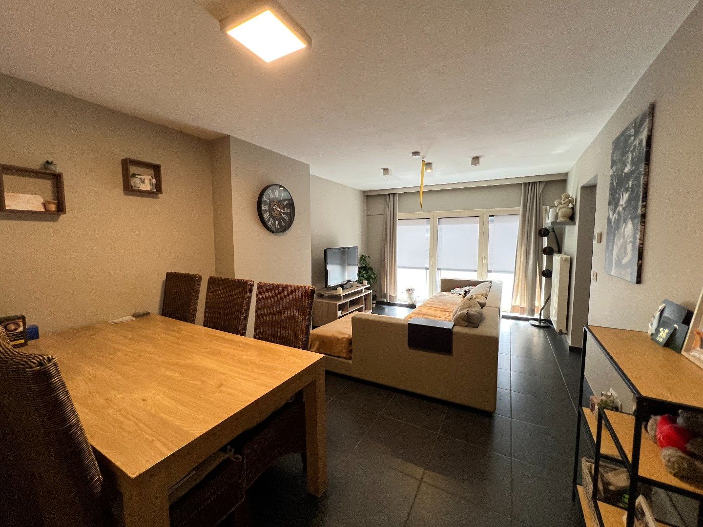 Gezellig tweeslaapkamerappartement in centrum Ieper foto 3