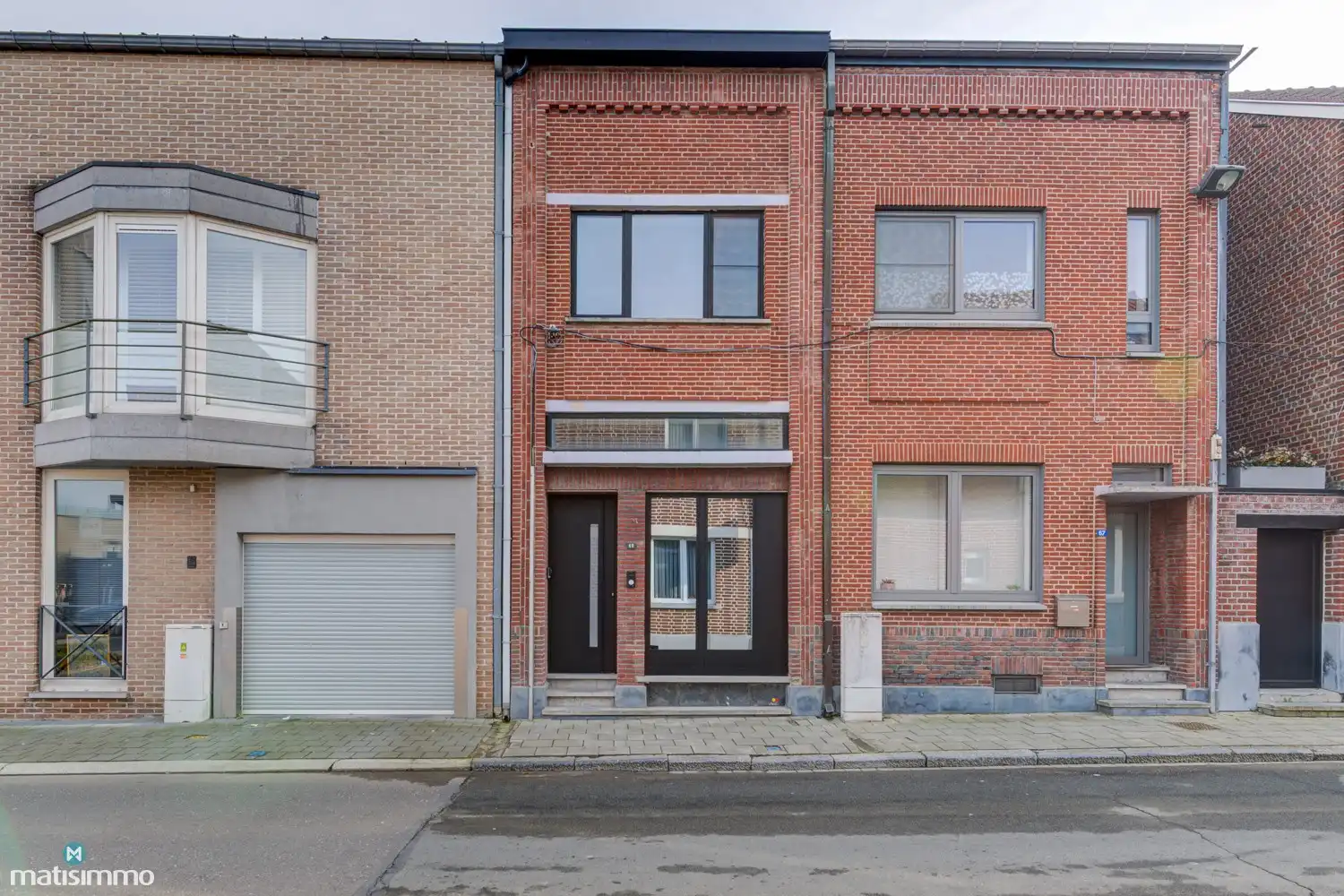 VOLLEDIG VERNIEUWDE TUSSENWONING (EPC A) MET 3 SLAAPKAMERS, BETONKELDER EN TUIN IN STADSCENTRUM BILZEN foto 32