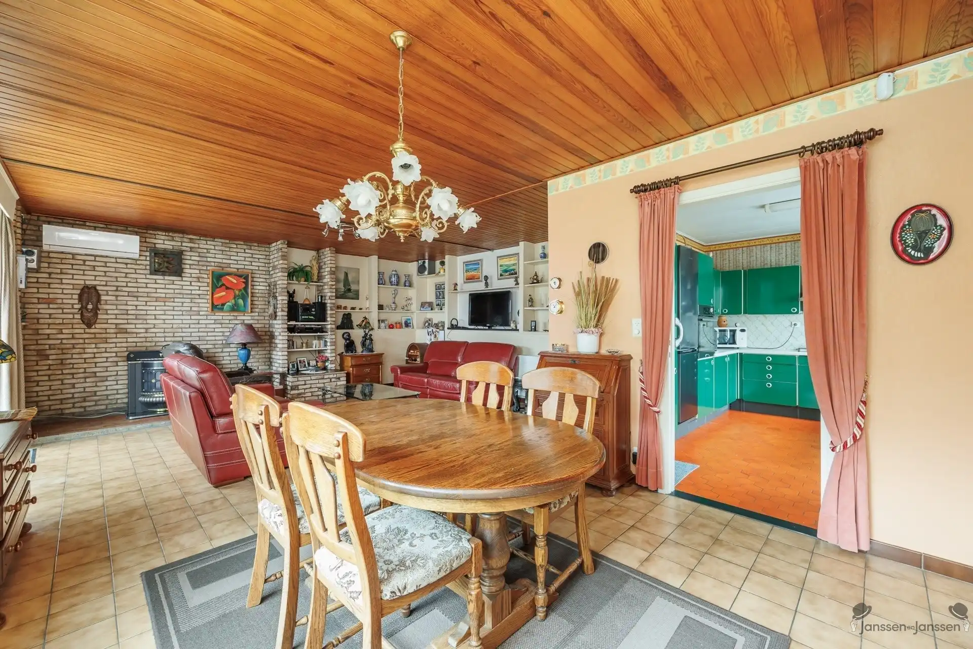 charmant huis foto 10