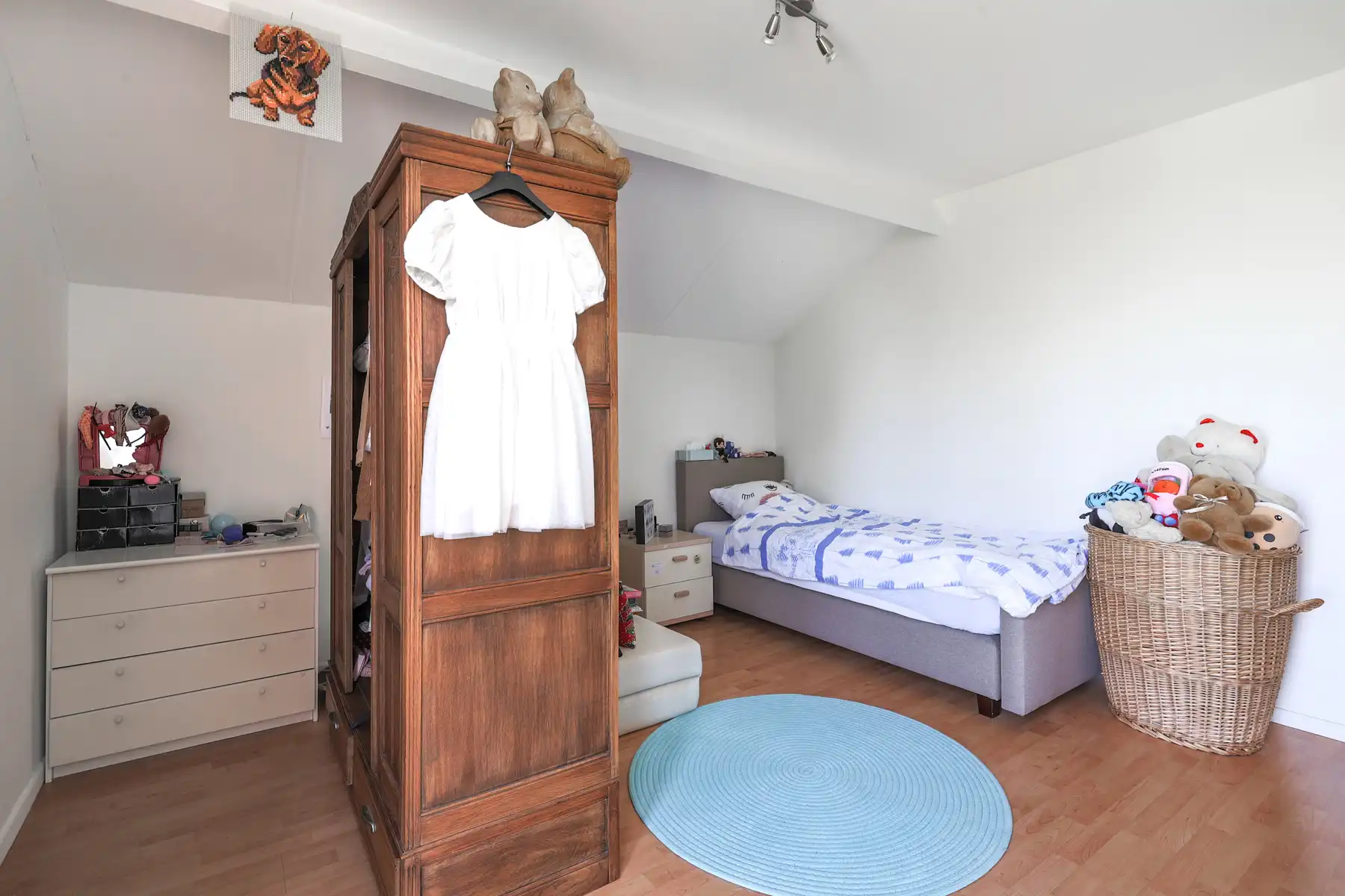 Vrijstaande woning op uniek perceel met zwembad foto 28