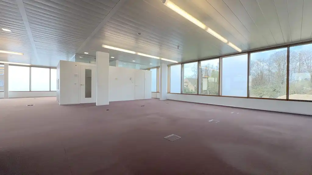 Modern kantoorgebouw te koop nabij oprit R4 in Gent foto 14
