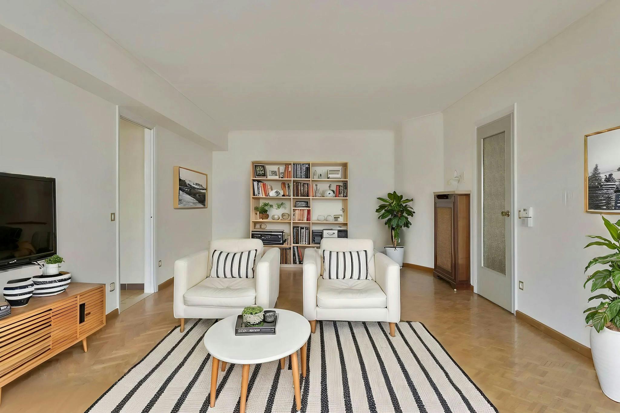 Instapklaar appartement met 2 slaapkamers te Roeselare. foto 3