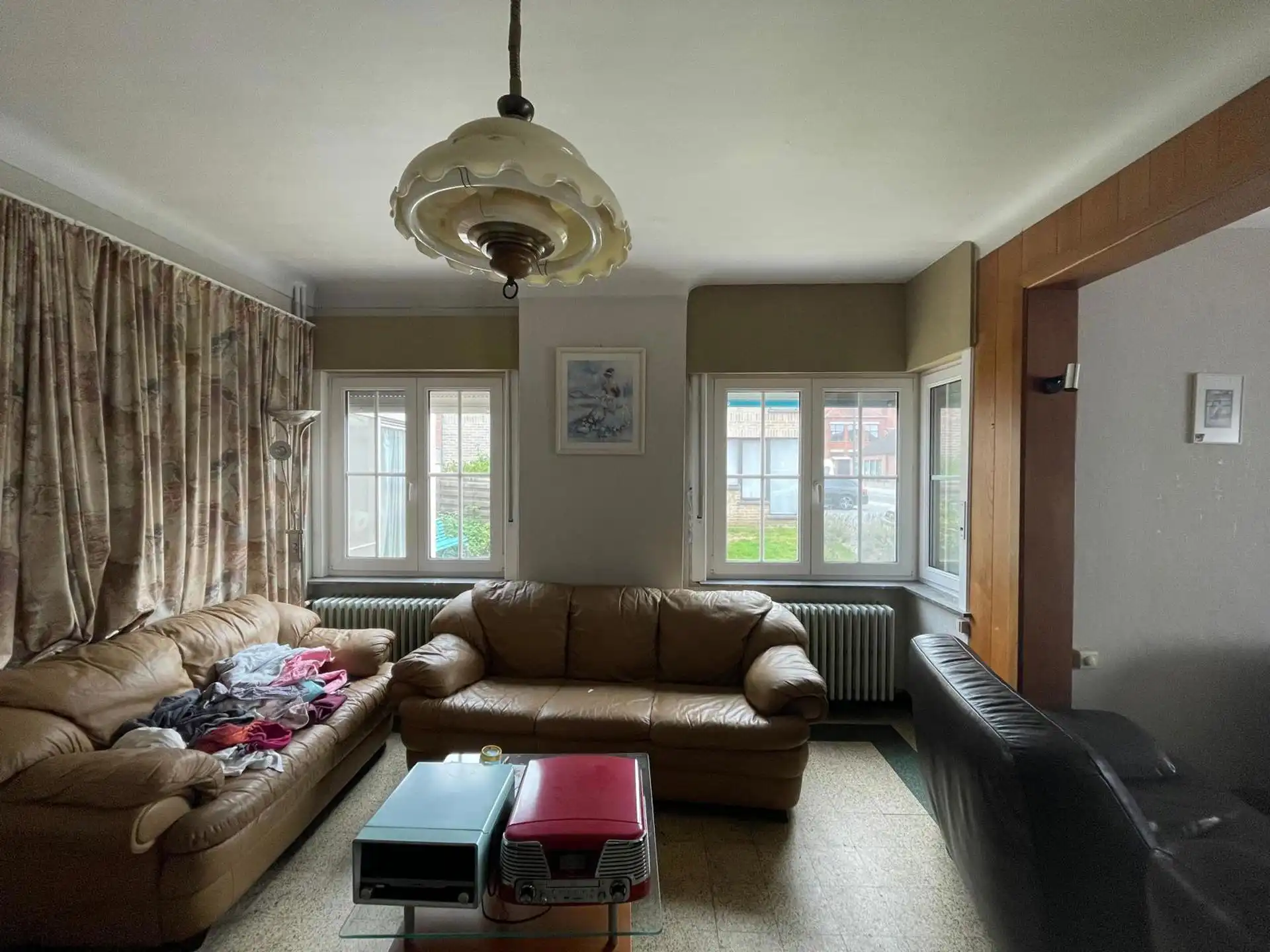 Te renoveren woning met 3 slaapkamers foto 7