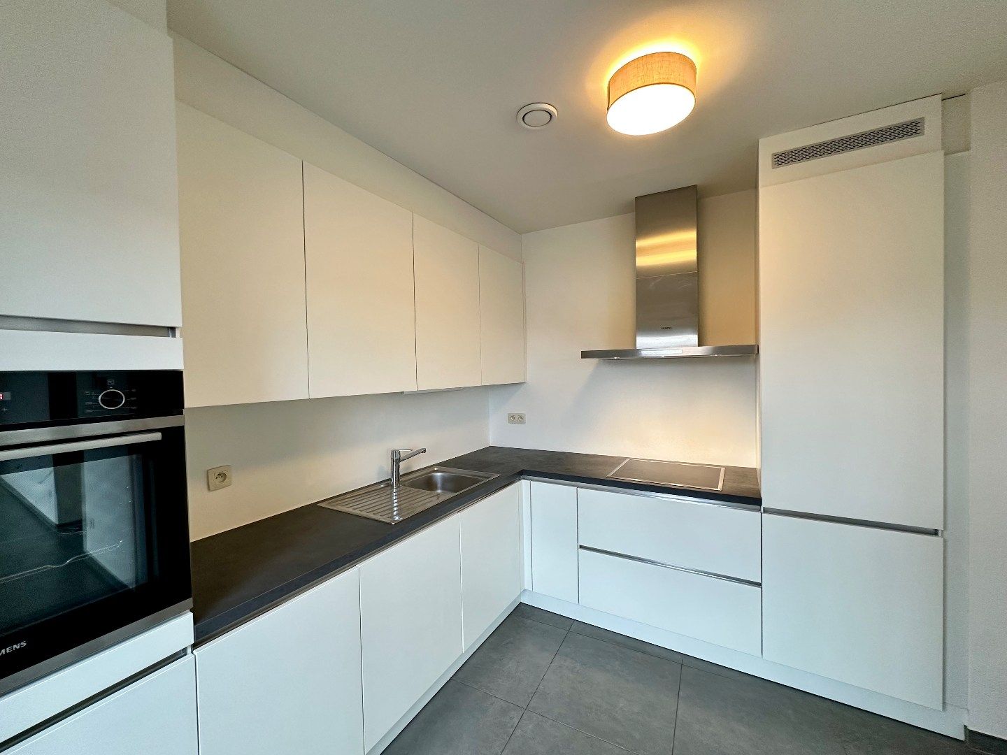 Recent appartement op wandelafstand van het stadscentrum van Tongeren foto 6