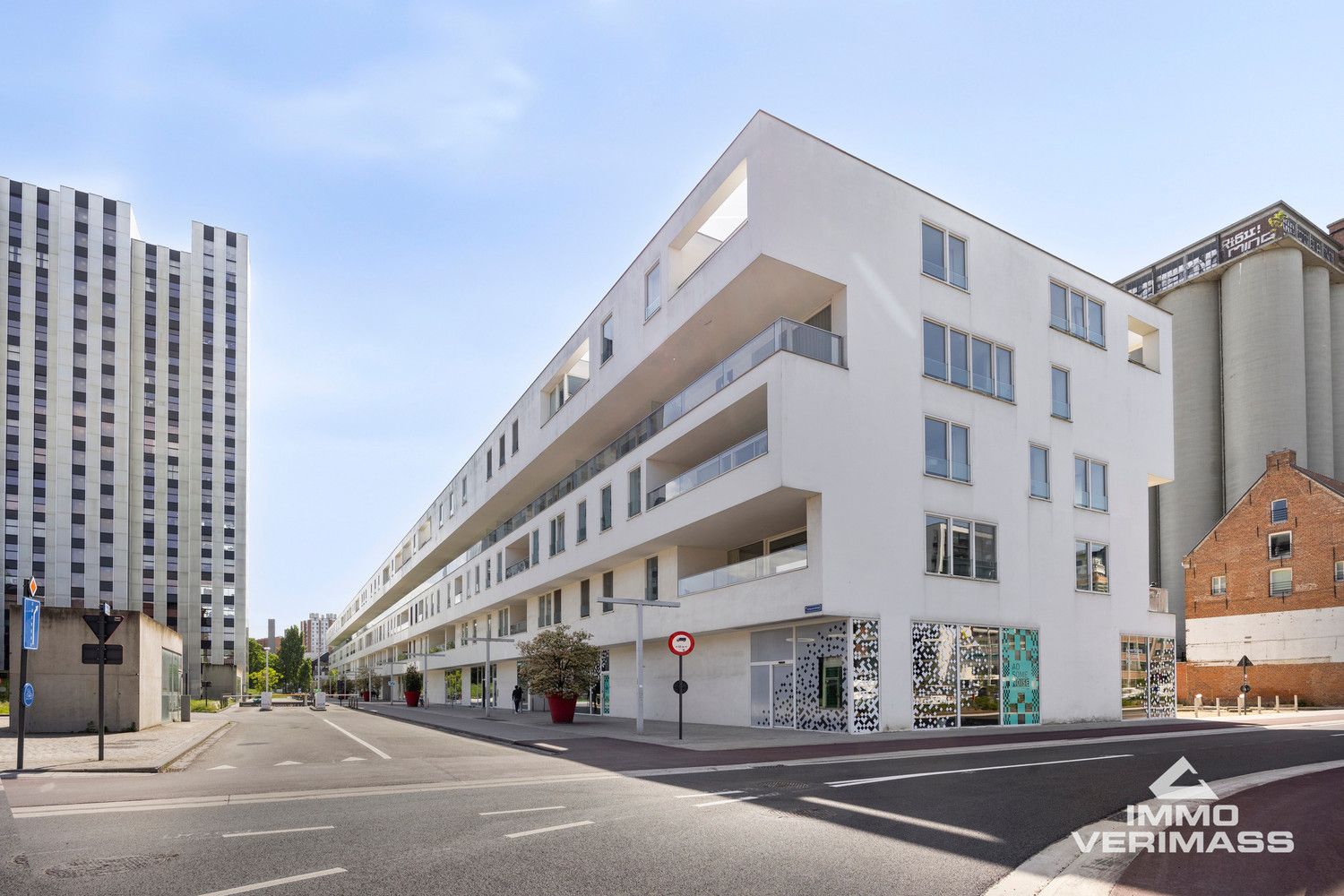 Balk Van Beel: Prachtig penthouse te koop  in Leuven foto {{pictureIndex}}