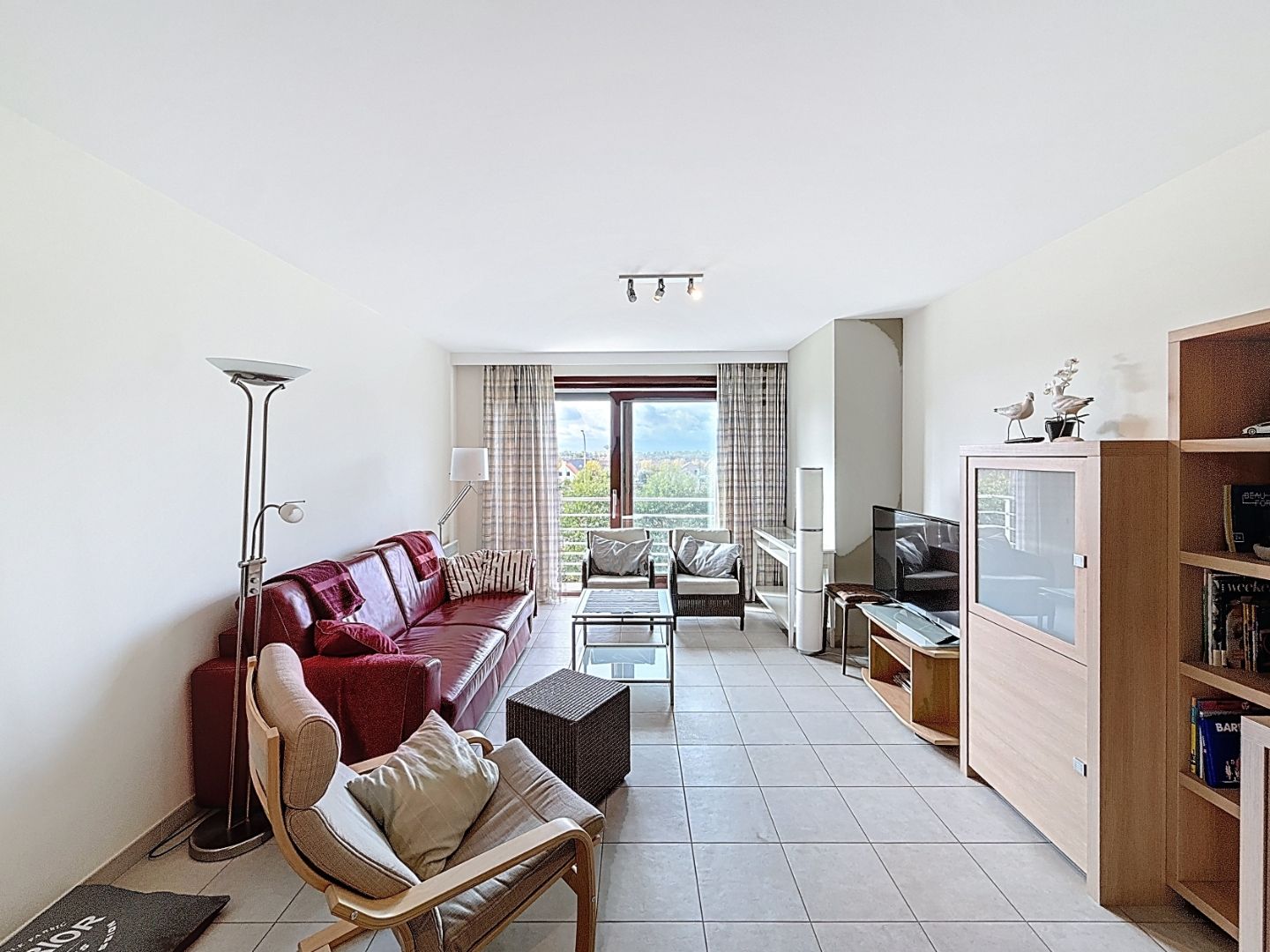 Ruim tweeslaapkamer appartement in verzorgd appartementsgebouw te Nieuwpoort foto 5