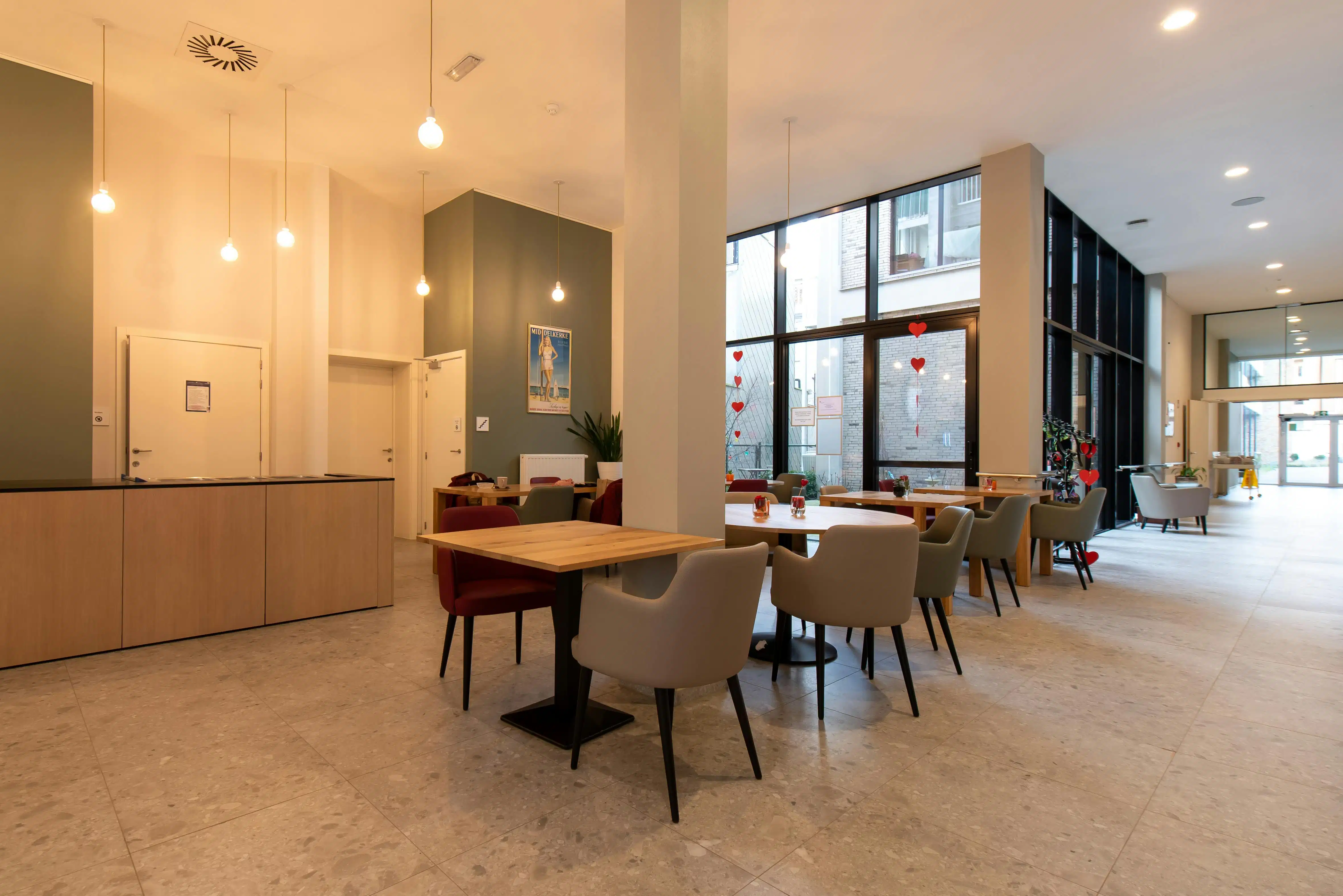 Prachtig gelijkvloerse assistentiewoning met terras foto 15