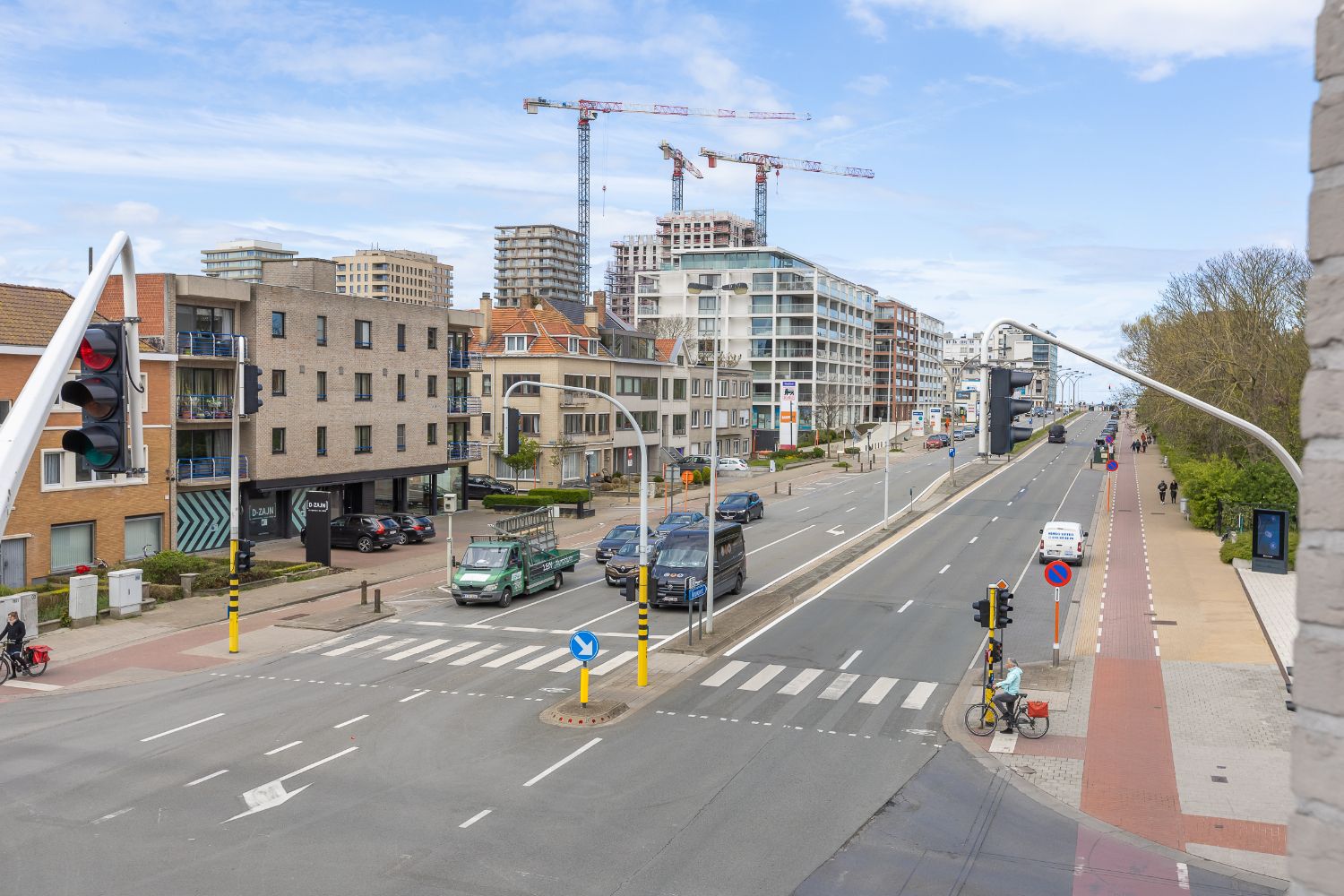 2 slaapkamer appartement met een zonnig terras nabij de zee foto 5