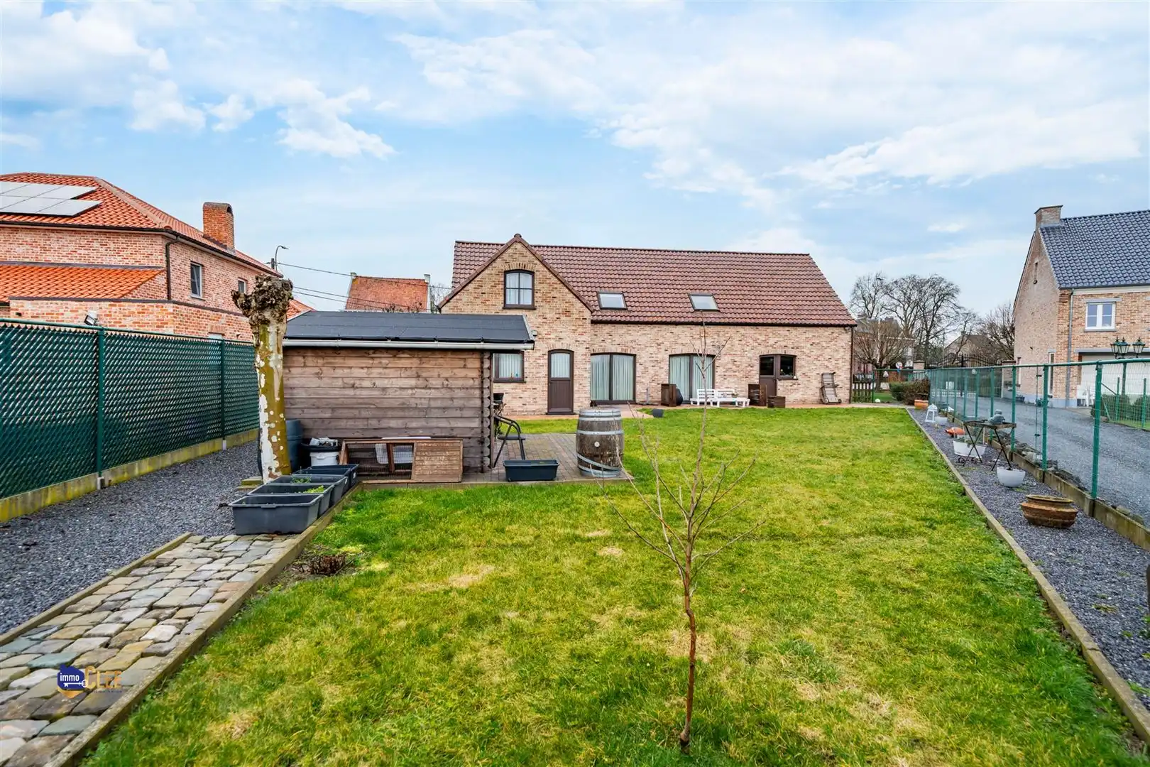 Landelijk villa met veel mogelijkheden in Zepperen foto 26