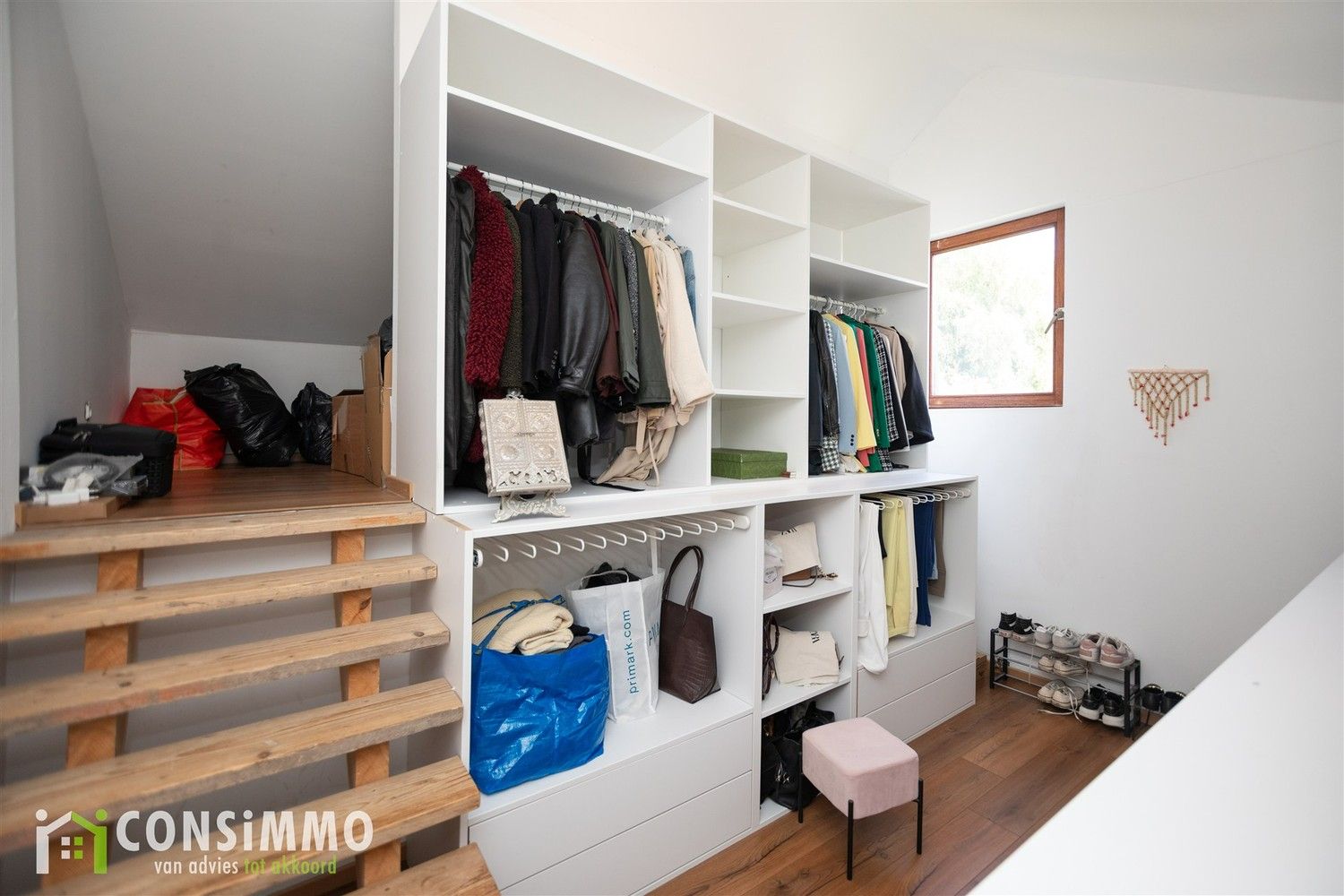 Karaktervolle, charmante woning met 4 slaapkamers in Maasmechelen-Opgrimbie foto 40