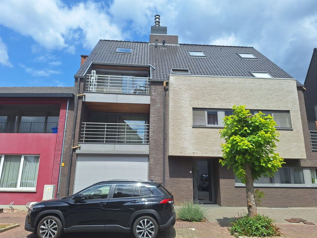 Modern, eigentijds appartement te Zolder centrum foto 2
