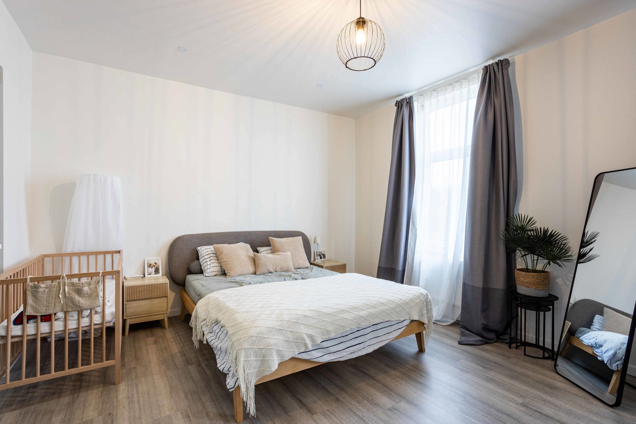 Volledig gerenoveerde, stijlvolle ruime woning foto 14