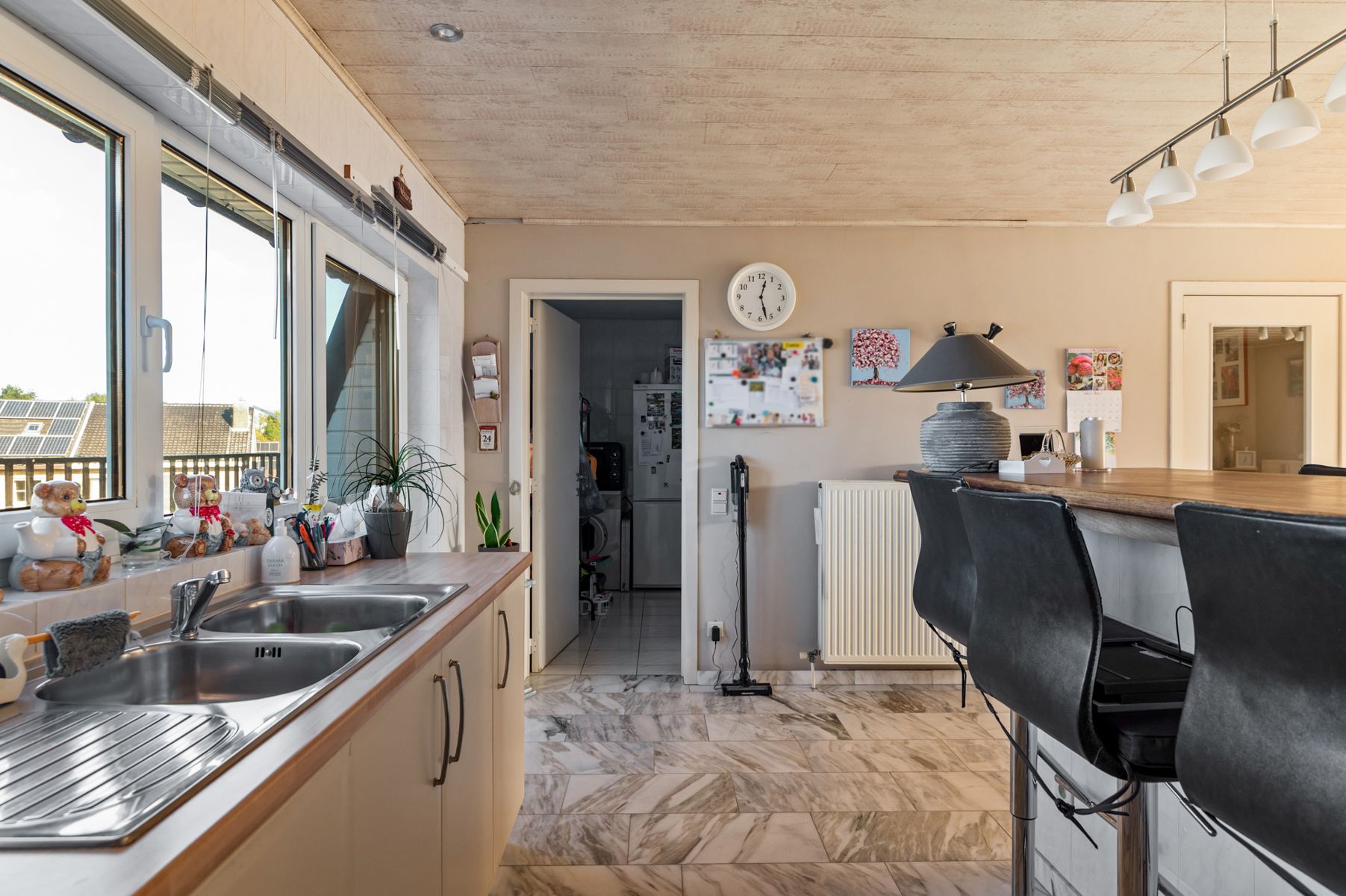 Instapklaar appartement met 2 terrassen en garage foto 5