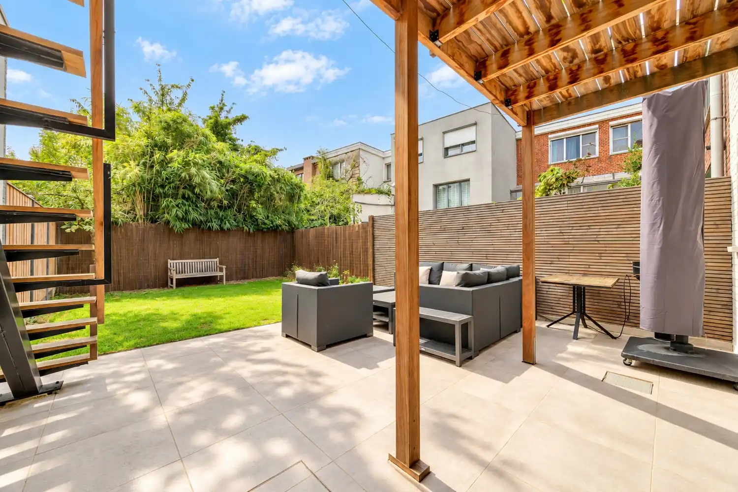 Stijlvolle bel-étage (170m²) met 3 à 4 slaapkamers, garage en tuin - EPC B! foto 2