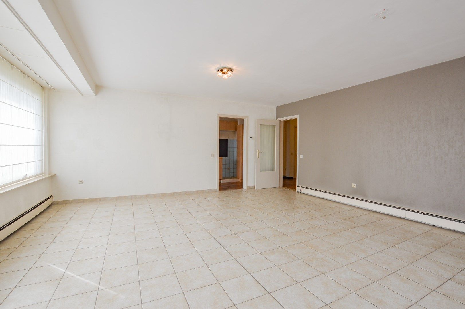 Ruim appartement op toplocatie met 3 slpks én garage in Sint-Andries foto 5