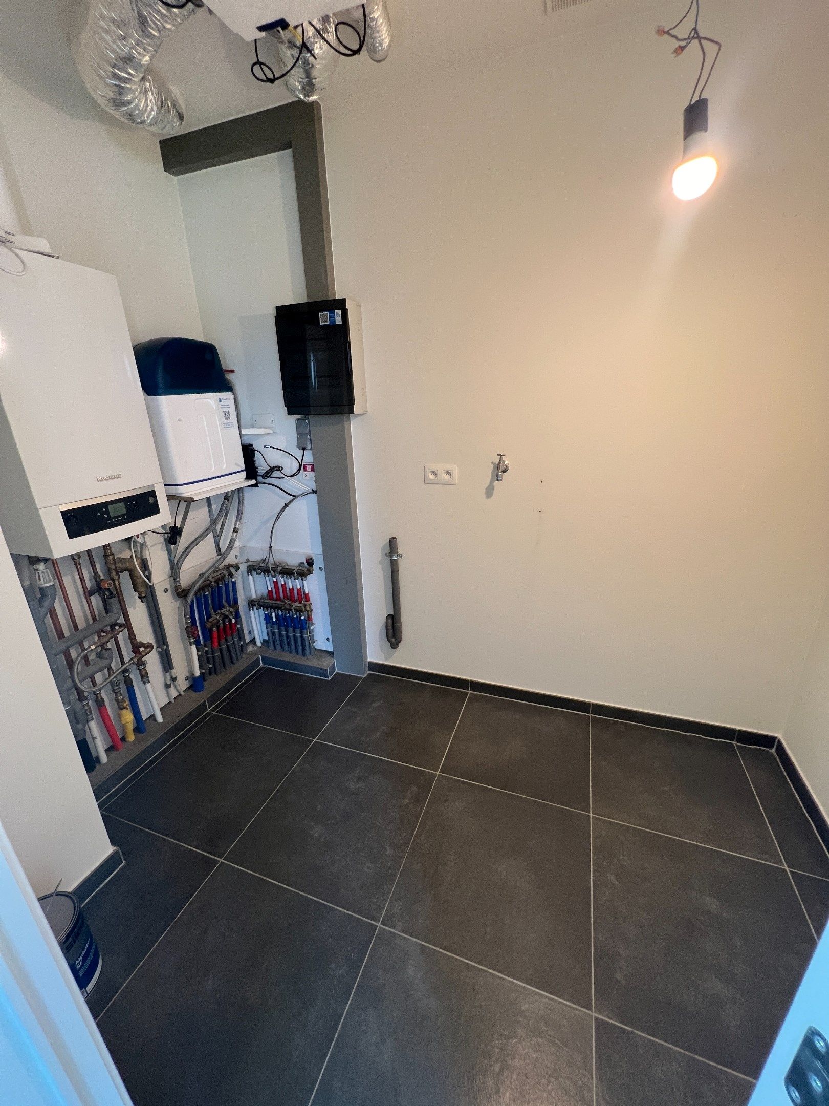 Recent 2-slk-appartement met 2 terrassen in een autoluwe straat. foto 10