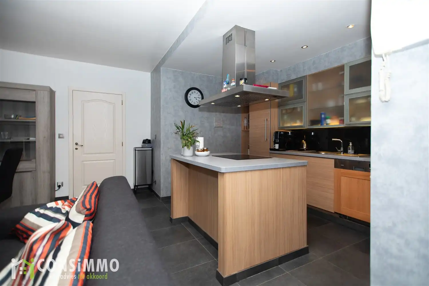 Gezellig appartement op een toplocatie in Genk-Bret! foto 8