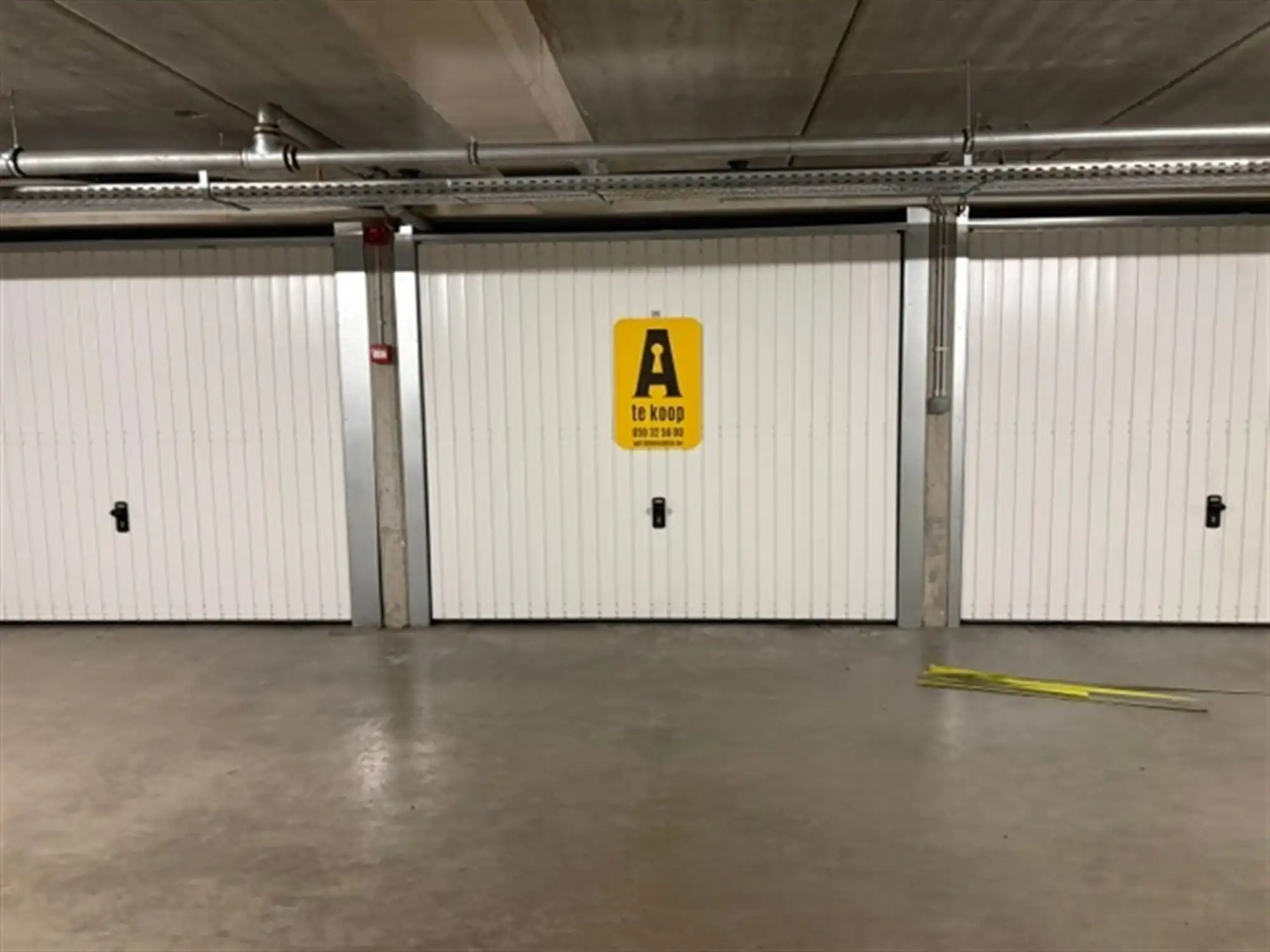 Zeer ruime ondergrondse garagebox te koop – Parklaan, Bredene foto 4
