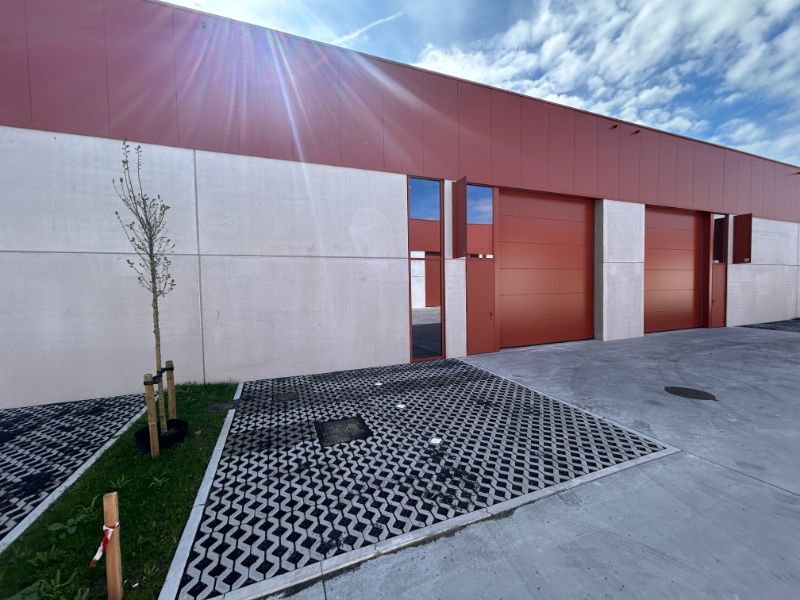 Nieuwbouw magazijn te huur in Evergem – uitstekende bereikbaarheid & kwalitatieve afwerking foto 10