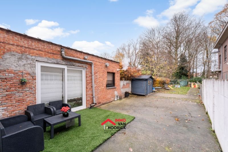 Instapklare woning 3 slaapkamers op 350m²! foto 14