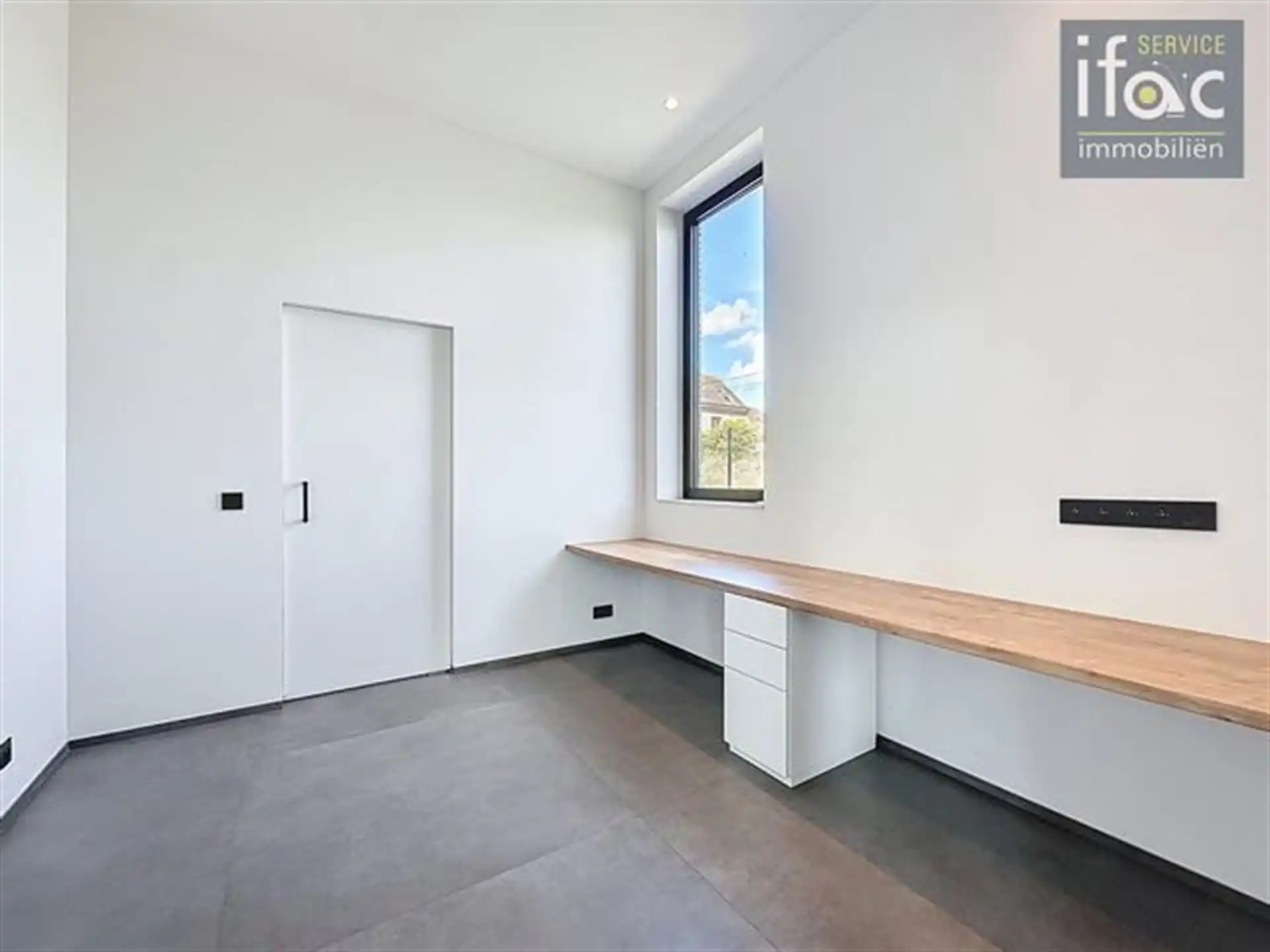 Energiezuinige villa met lichtrijke leefruimtes en grote tuin foto 15