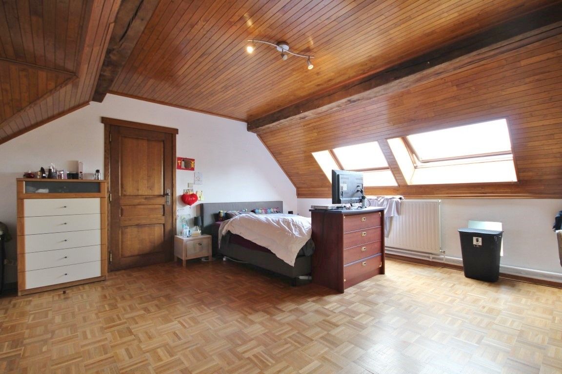 Charmante ruime hoeve met 3 slaapkamers nabij de E40 foto 17