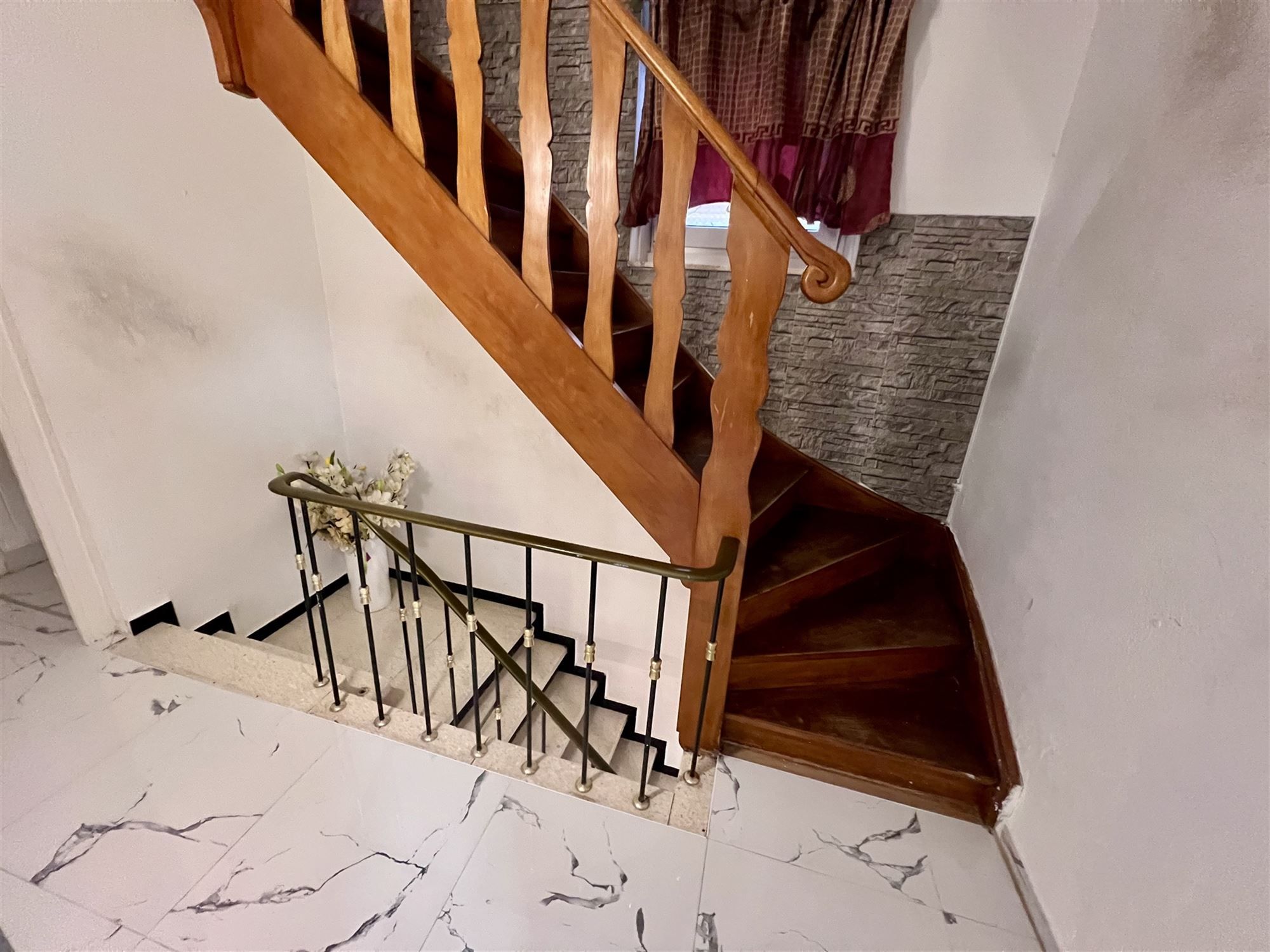 Enorme gezinswoning op 463 m² met 5 slaapkamers en 2 badk. foto 20