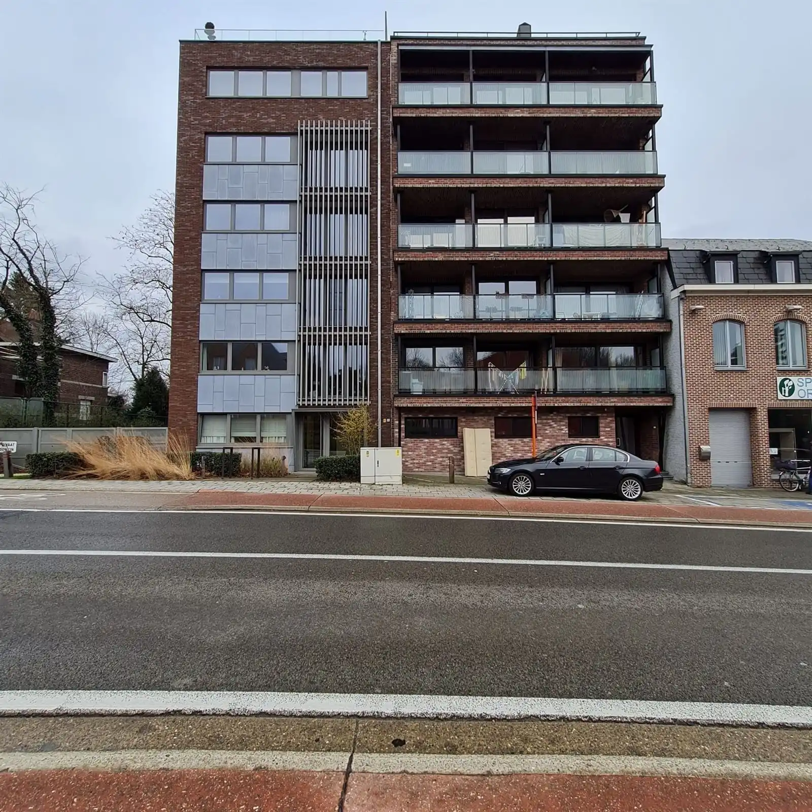 Appartement foto {{pictureIndex}}