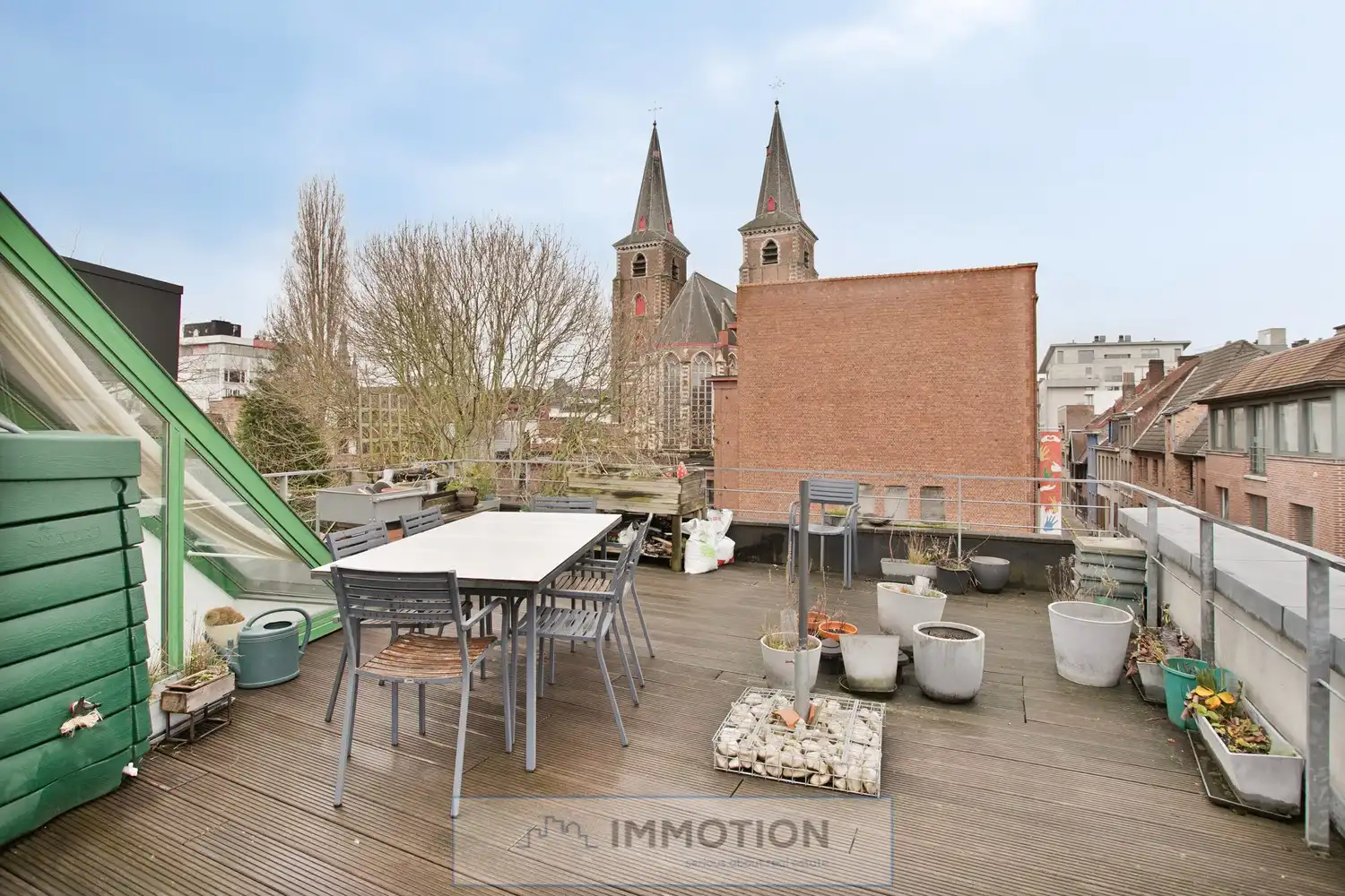 Unieke stadswoning met twee vergunde appartementen foto 24