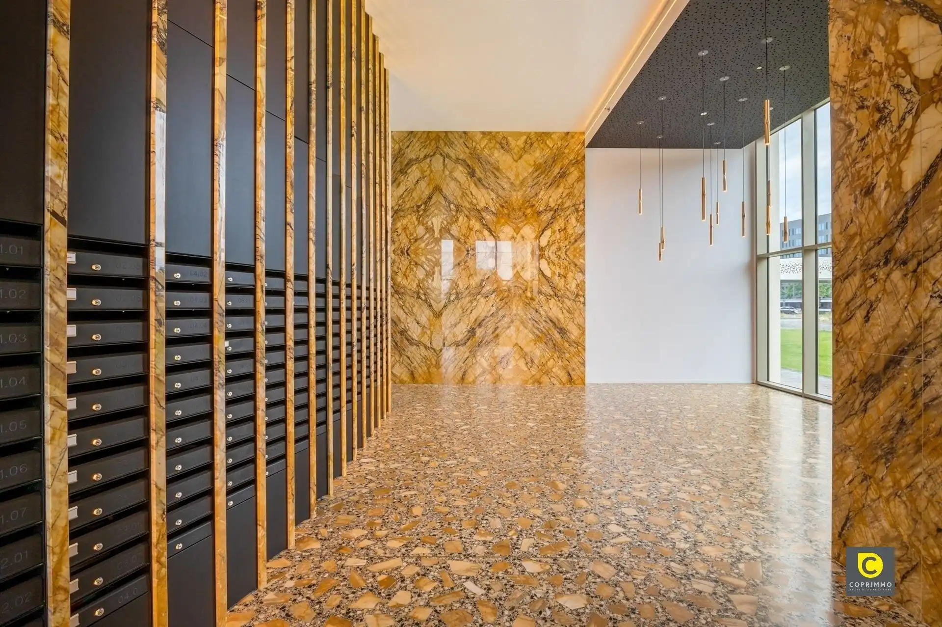 Recent 1 slpk appartement aan het Eilandje foto 10