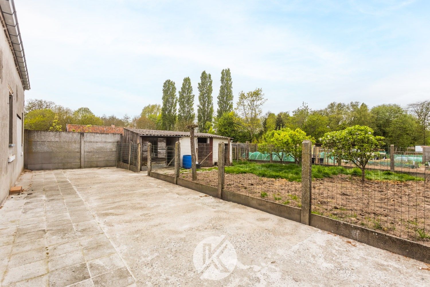 Discreet gelegen woning nabij centrum Herzele foto 15