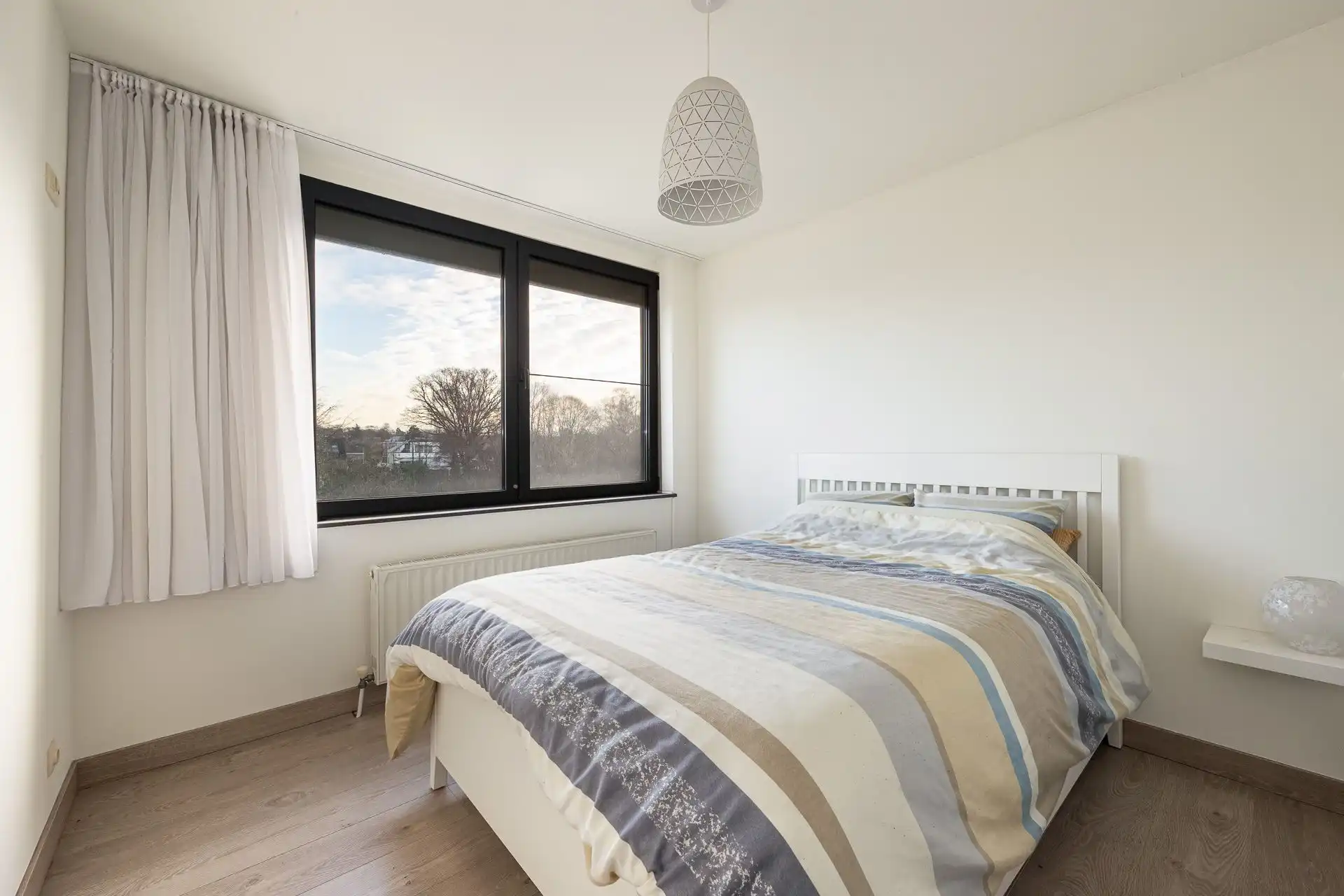 Instapklaar appartement met twee slaapkamers in Wilrijk foto 12