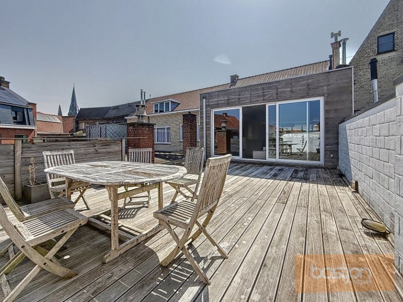 TE KOOP: Duplexappartement in hartje Kuurne foto 6