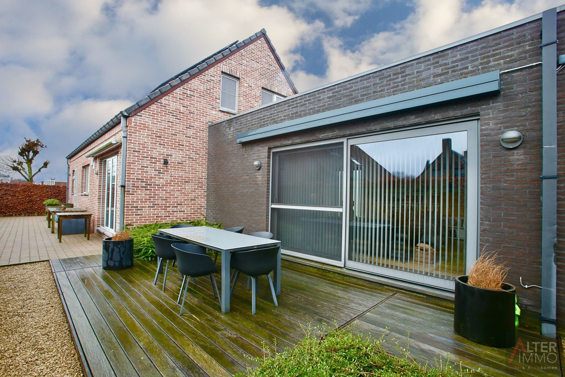 VERKOCHT! Instapklaar, gerenoveerd landhuis (205m2 NBO) met 3 slaapkamers, inpandige garage, zonnepanelen en een uitstekend EPC op een perceel van 8a 16ca - uitstekende ligging vlakbij Zolder centrum. foto 39