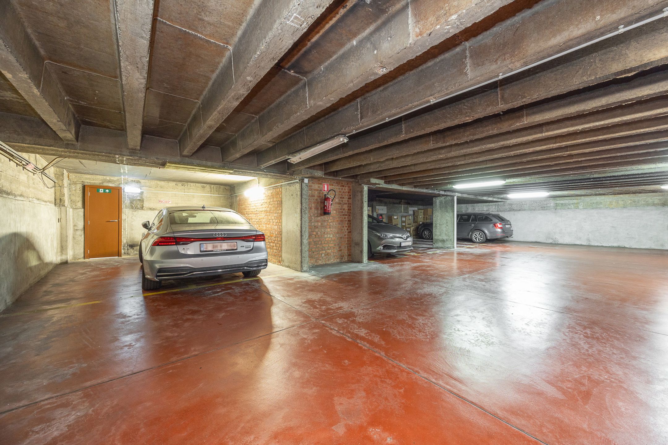 ANTWERPEN-EILANDJE - Veelzijdig hoekappartement aan Scheldekaaien foto 10