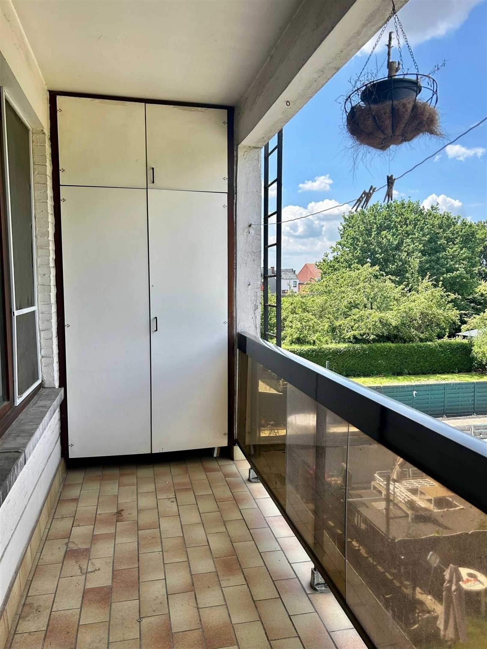 Appartement met twee slaapkamers en terras foto 8