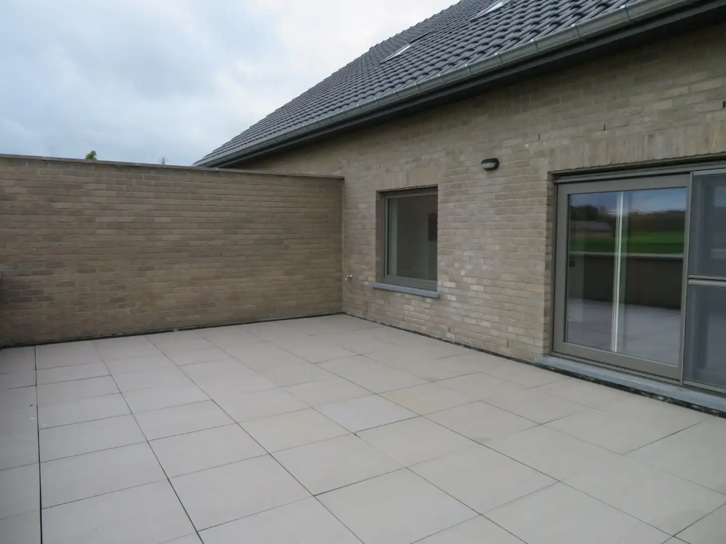 Recent appartement landelijk gelegen op de 1ste en 2de verdieping te Dilsen-Stokkem!  foto 17